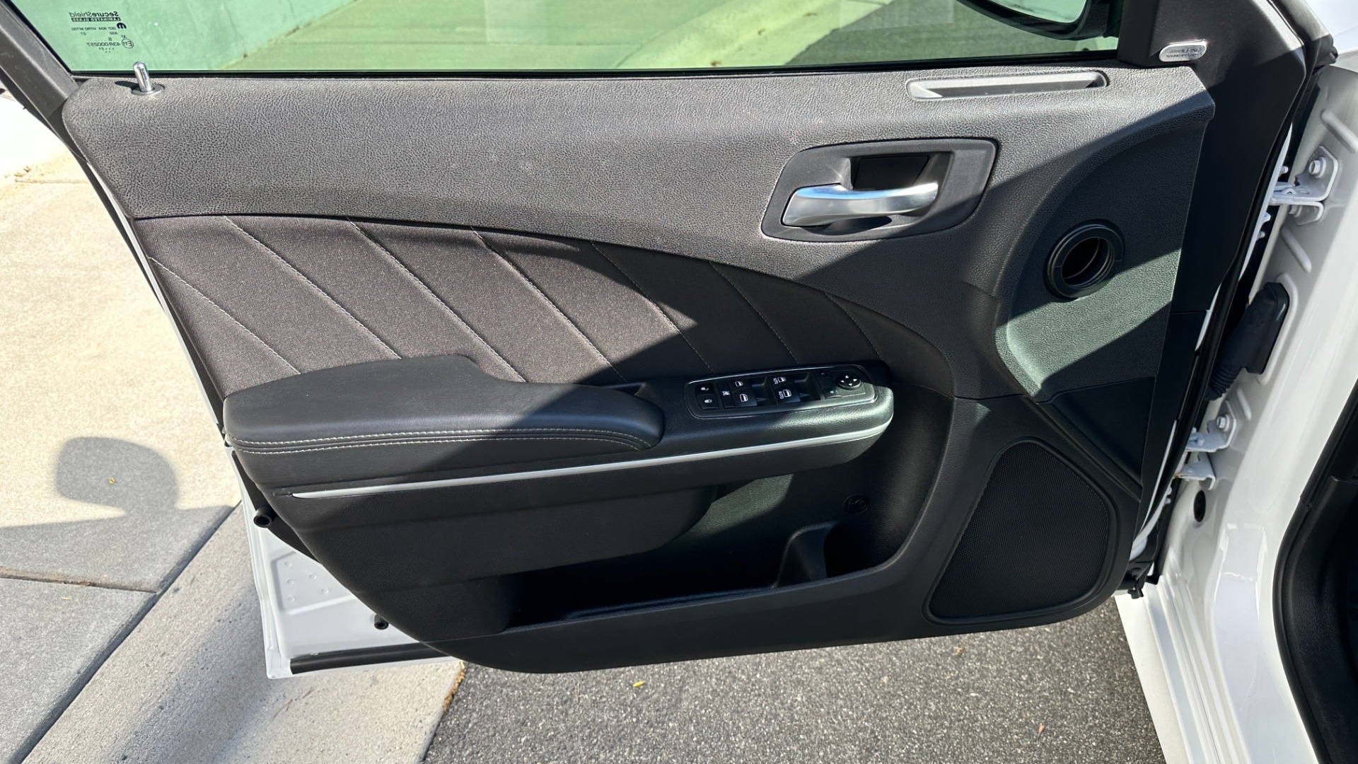 Used 2021 Dodge Charger SCAT PACK / 6.4L V8 HEMI / TOUCH SCREEN / ALPINE AUDIO / CLOTH for sale Sold at Formula Imports in Charlotte NC 28227 8