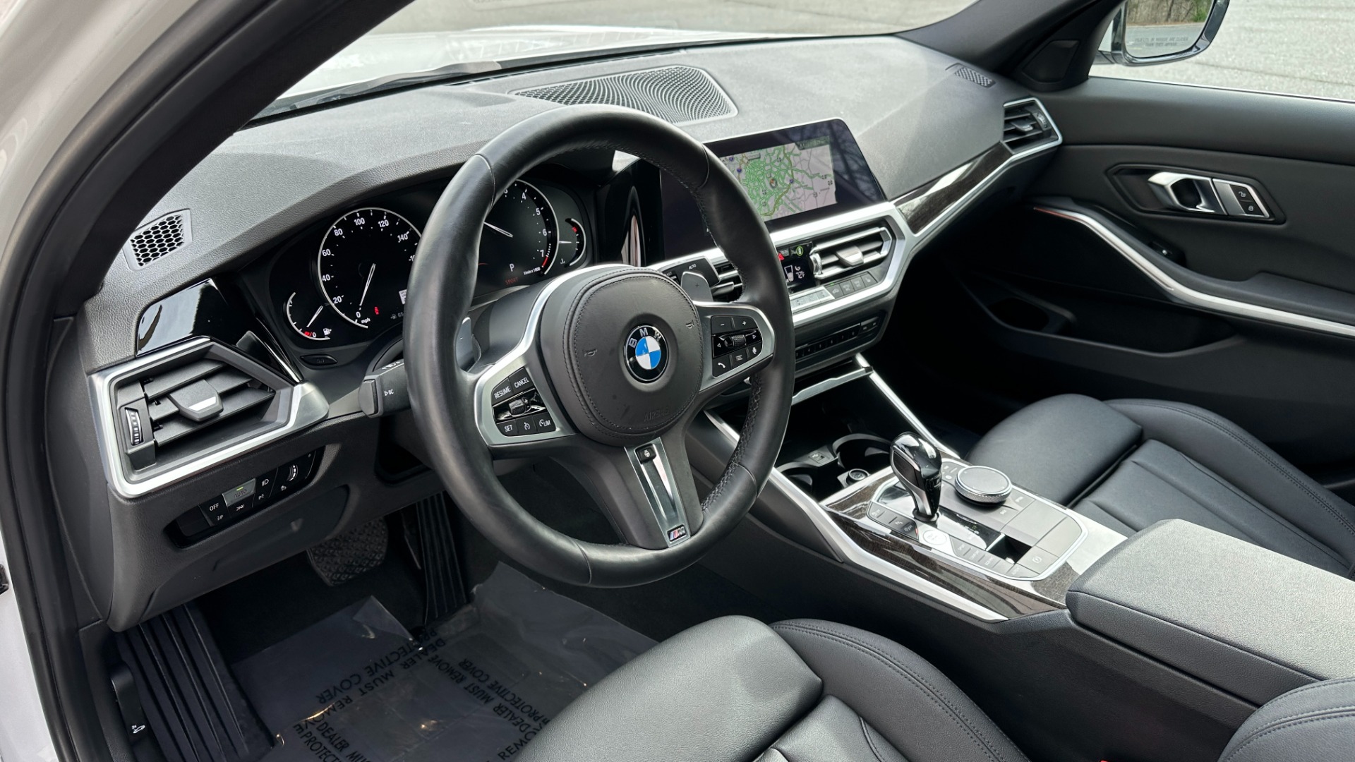 Used 2020 BMW 3 Series 330i xDrive / CONVENIENCE PKG / HEATED STEERING / HEATED SEATS / AWD / SUNR for sale Sold at Formula Imports in Charlotte NC 28227 11