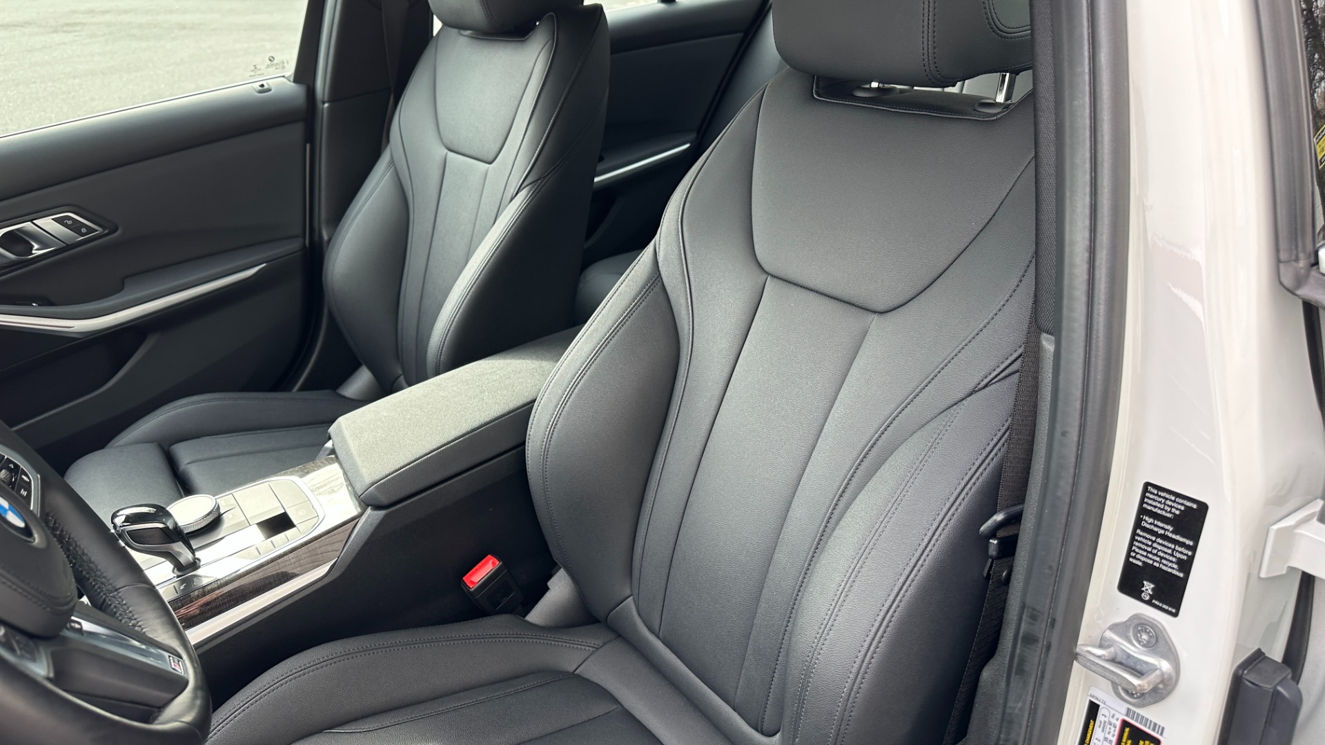 Used 2020 BMW 3 Series 330i xDrive / CONVENIENCE PKG / HEATED STEERING / HEATED SEATS / AWD / SUNR for sale Sold at Formula Imports in Charlotte NC 28227 13