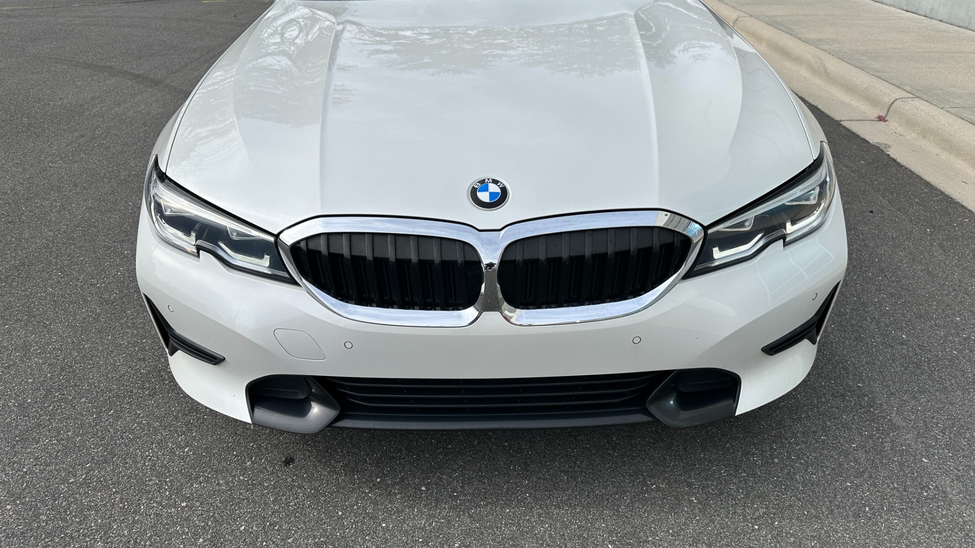 Used 2020 BMW 3 Series 330i xDrive / CONVENIENCE PKG / HEATED STEERING / HEATED SEATS / AWD / SUNR for sale Sold at Formula Imports in Charlotte NC 28227 8