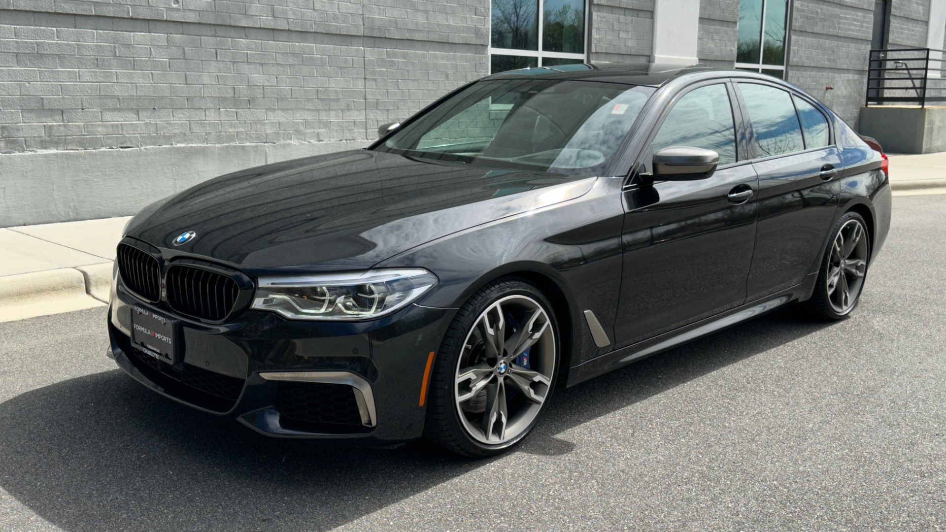 Used 2020 BMW 5 Series M550i xDrive / 20IN WHEELS/ DRIVE ASSIST PLUS / EXECUTIVE PACKAGE / HEATED  for sale $50,495 at Formula Imports in Charlotte NC 28227 2