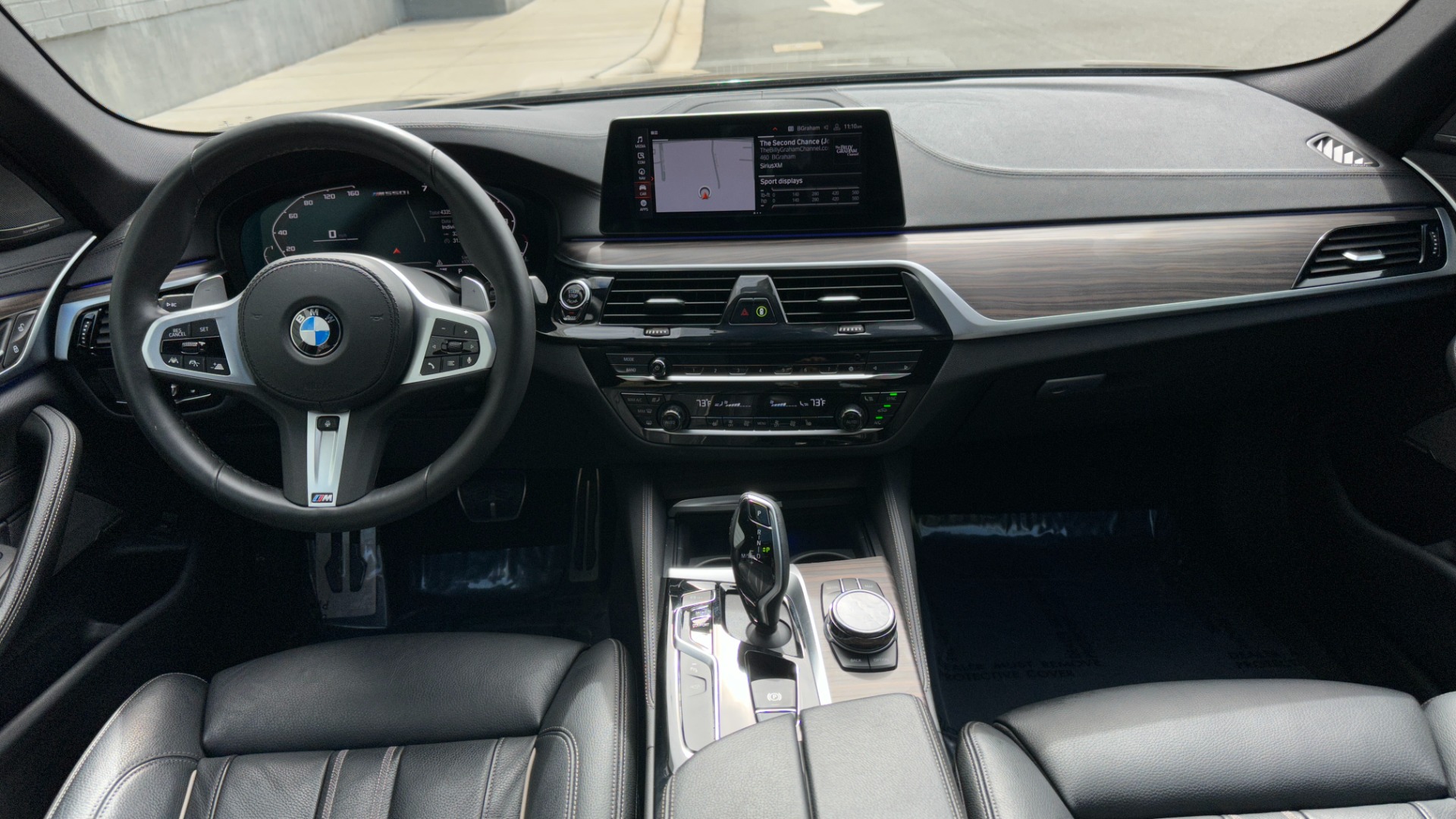 Used 2020 BMW 5 Series M550i xDrive / 20IN WHEELS/ DRIVE ASSIST PLUS / EXECUTIVE PACKAGE / HEATED for sale $50,495 at Formula Imports in Charlotte NC 28227 26
