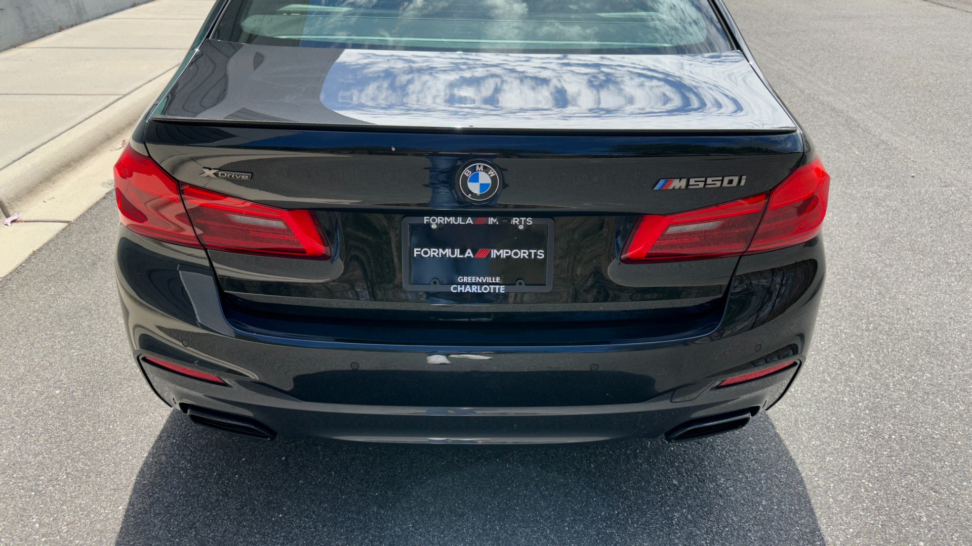 Used 2020 BMW 5 Series M550i xDrive / 20IN WHEELS/ DRIVE ASSIST PLUS / EXECUTIVE PACKAGE / HEATED for sale $50,495 at Formula Imports in Charlotte NC 28227 8