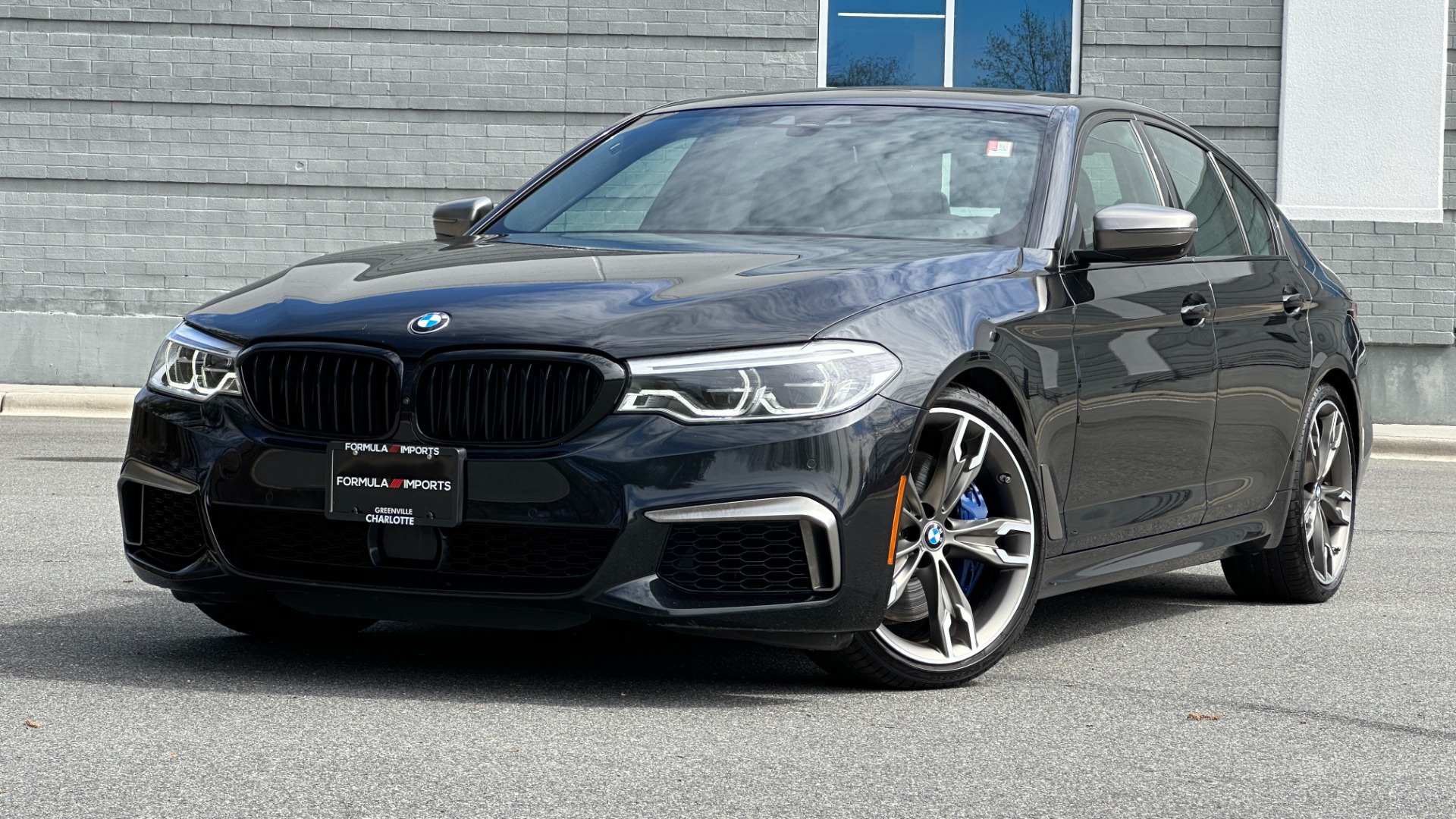 Used 2020 BMW 5 Series M550i xDrive / 20IN WHEELS/ DRIVE ASSIST PLUS / EXECUTIVE PACKAGE / HEATED for sale $50,495 at Formula Imports in Charlotte NC 28227 1