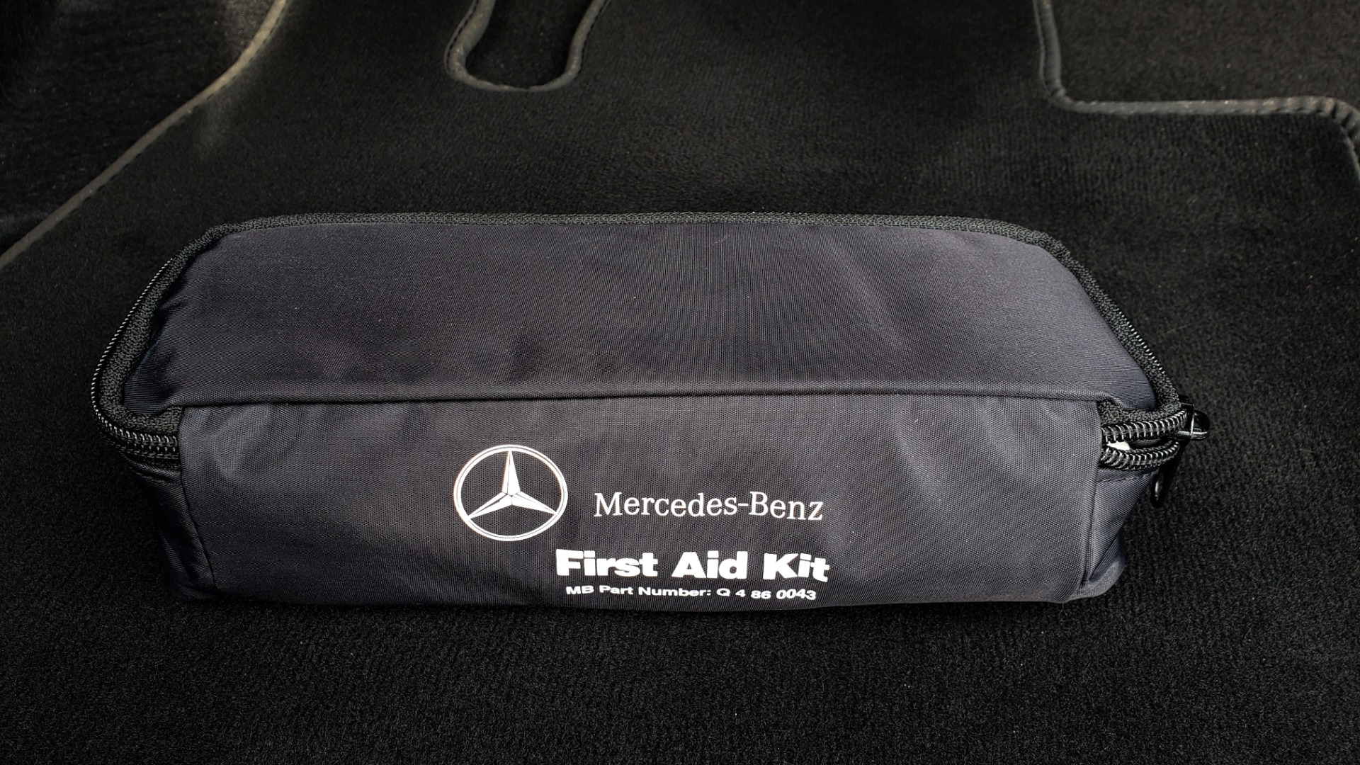 Used 2017 Mercedes-Benz C-CLASS C 300 / PREM PKG / PANO-ROOF / REARVIEW / HTD STS for sale Sold at Formula Imports in Charlotte NC 28227 23