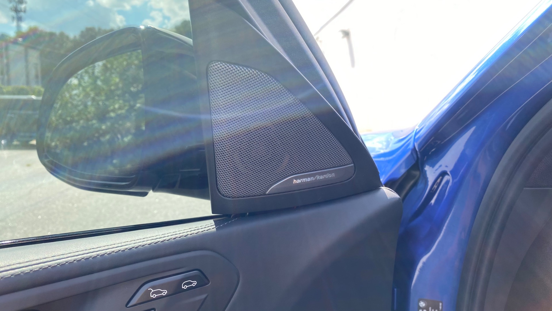 Used 2020 BMW X6 M50i for sale $61,495 at Formula Imports in Charlotte NC 28227 16