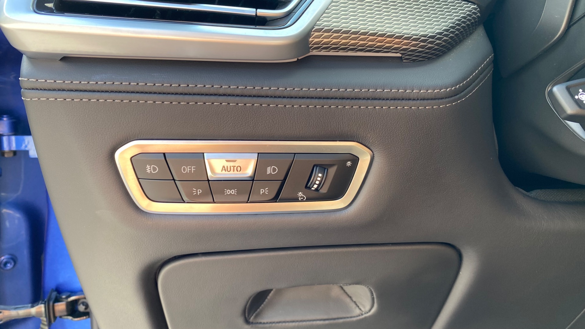 Used 2020 BMW X6 M50i for sale $61,495 at Formula Imports in Charlotte NC 28227 23