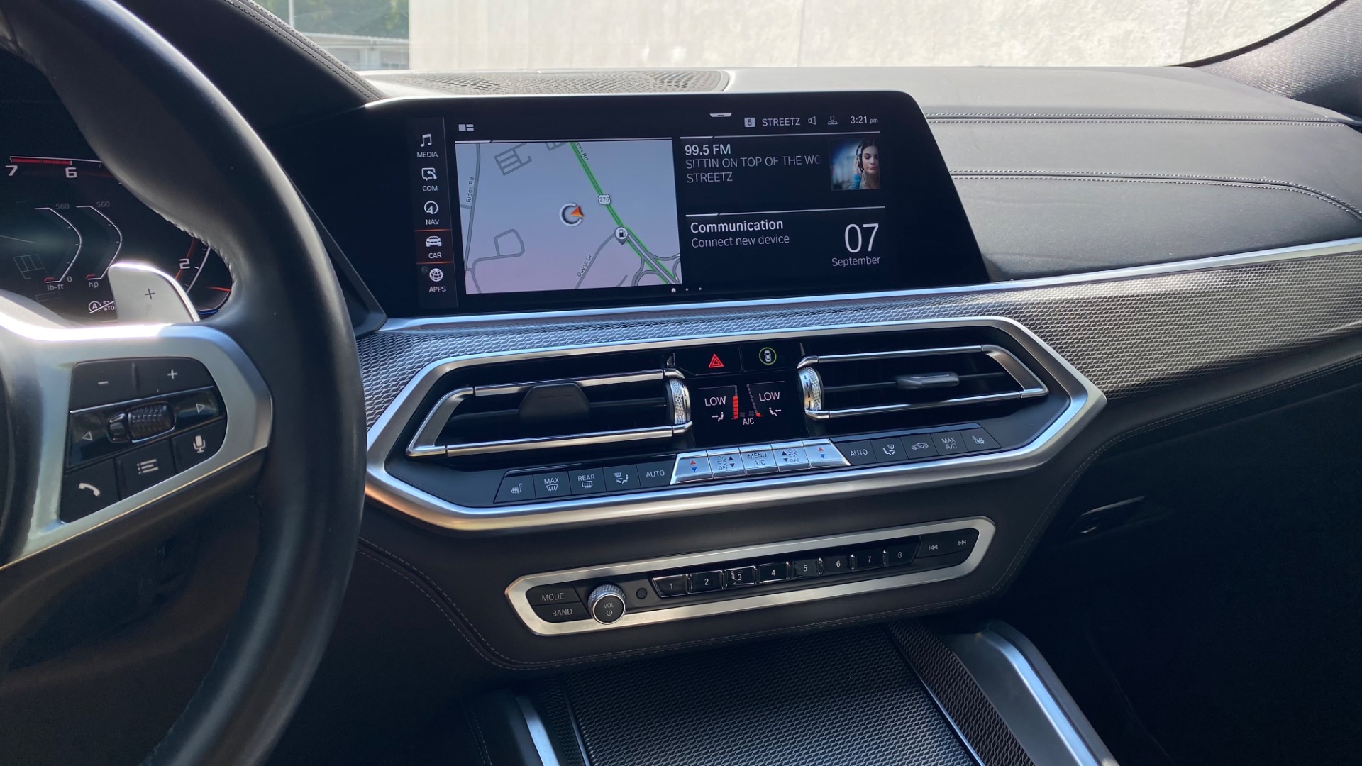 Used 2020 BMW X6 M50i for sale $61,495 at Formula Imports in Charlotte NC 28227 30