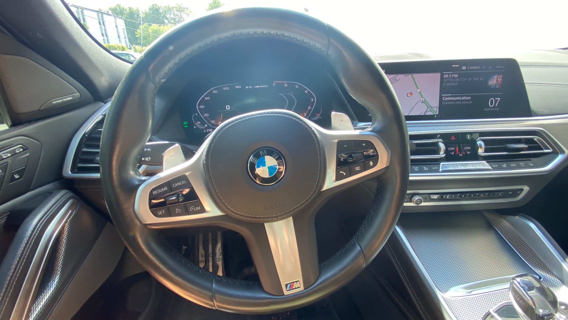 Used 2020 BMW X6 M50i PREM // PARK ASSIST// 21 WHEELS//FULL LTHR for sale Sold at Formula Imports in Charlotte NC 28227 31