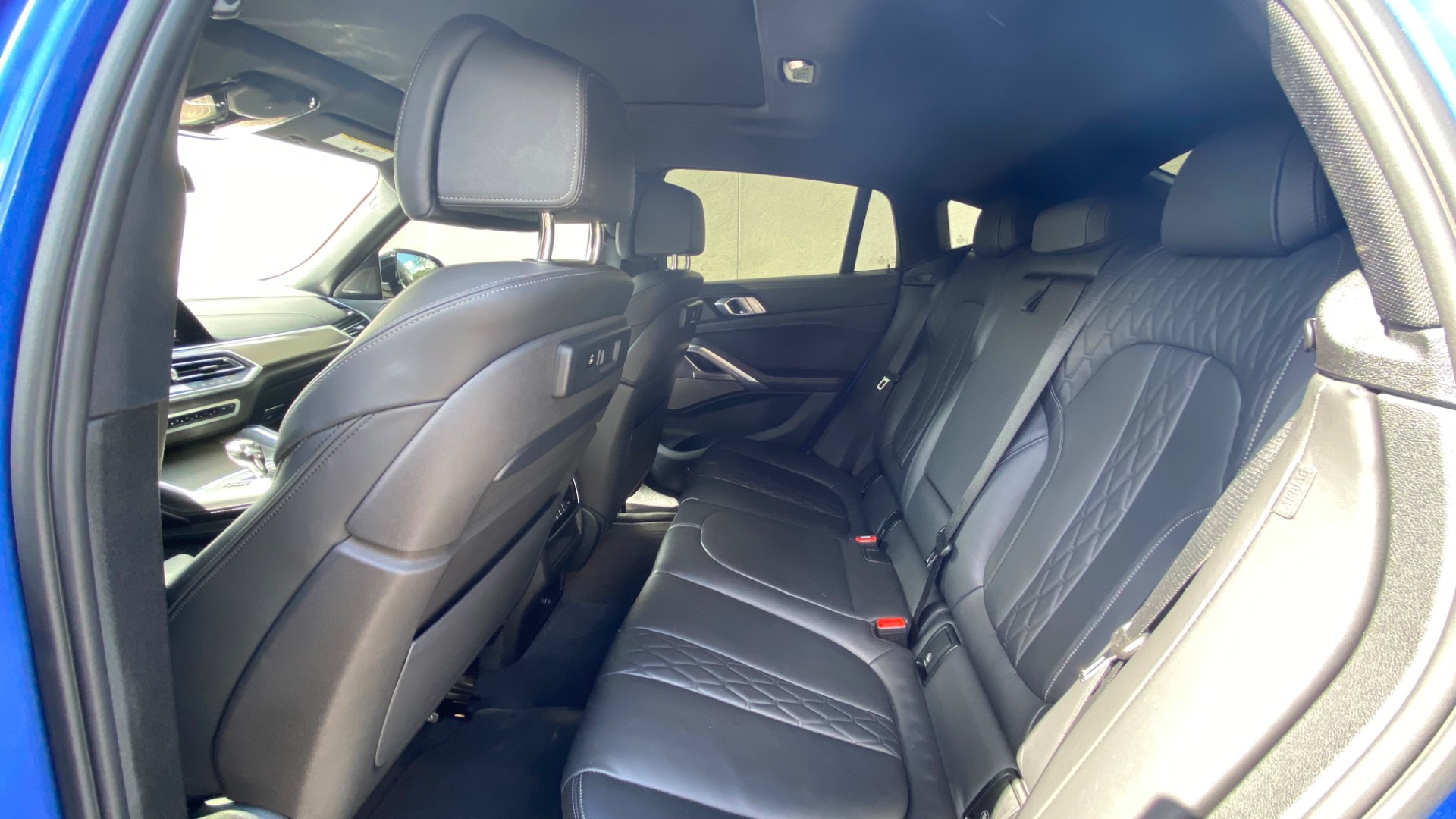 Used 2020 BMW X6 M50i for sale $61,495 at Formula Imports in Charlotte NC 28227 38