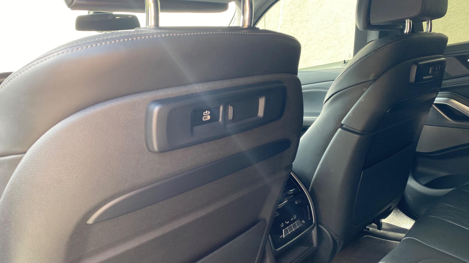 Used 2020 BMW X6 M50i for sale $61,495 at Formula Imports in Charlotte NC 28227 41
