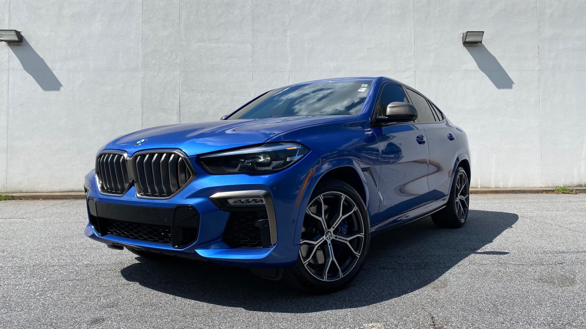 Used 2020 BMW X6 M50i for sale $61,495 at Formula Imports in Charlotte NC 28227 1