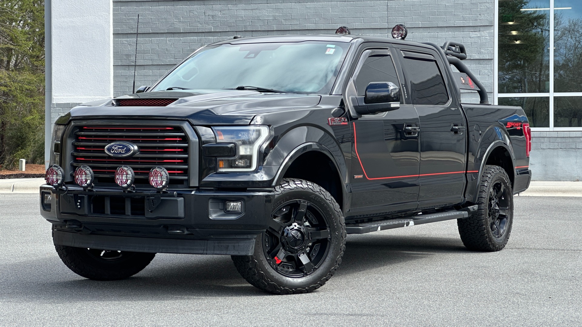 Used 2017 Ford F-150 LARIAT / SPORT EDITION / 4X4 / CREW CAB / UPGRADED WHEELS / BUMPERS / LIGHT for sale Sold at Formula Imports in Charlotte NC 28227 41