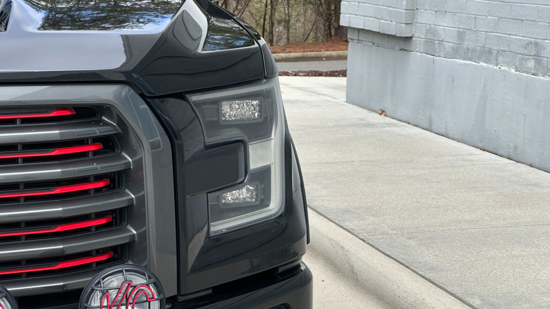 Used 2017 Ford F-150 LARIAT / SPORT EDITION / 4X4 / CREW CAB / UPGRADED WHEELS / BUMPERS / LIGHT for sale Sold at Formula Imports in Charlotte NC 28227 53