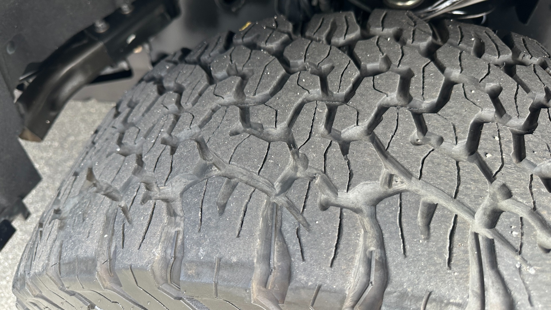 Used 2017 Ford F-150 LARIAT / SPORT EDITION / 4X4 / CREW CAB / UPGRADED WHEELS / BUMPERS / LIGHT for sale Sold at Formula Imports in Charlotte NC 28227 59