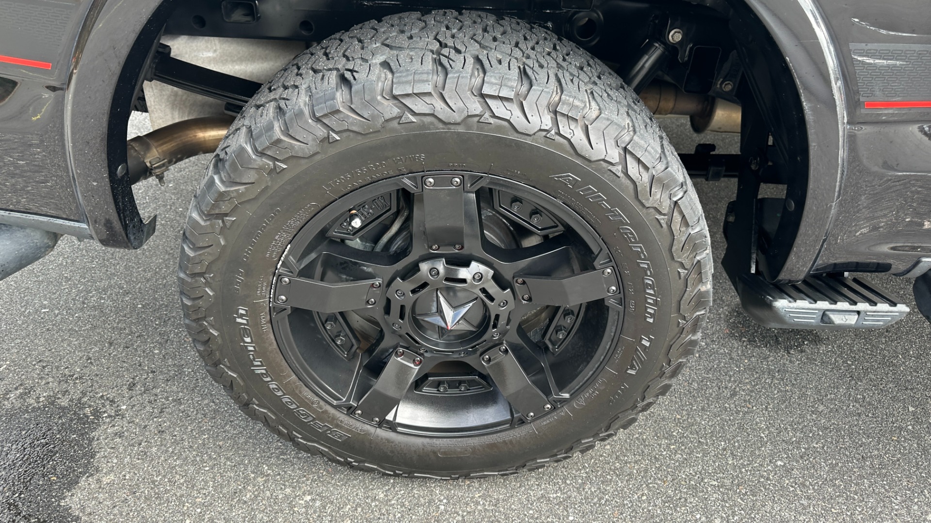 Used 2017 Ford F-150 LARIAT / SPORT EDITION / 4X4 / CREW CAB / UPGRADED WHEELS / BUMPERS / LIGHT for sale Sold at Formula Imports in Charlotte NC 28227 60