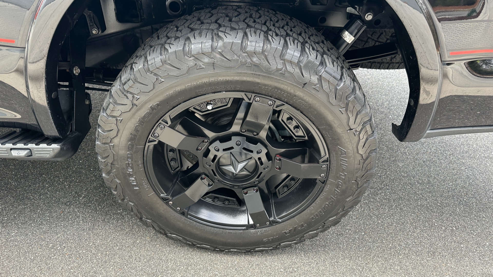 Used 2017 Ford F-150 LARIAT / SPORT EDITION / 4X4 / CREW CAB / UPGRADED WHEELS / BUMPERS / LIGHT for sale Sold at Formula Imports in Charlotte NC 28227 62