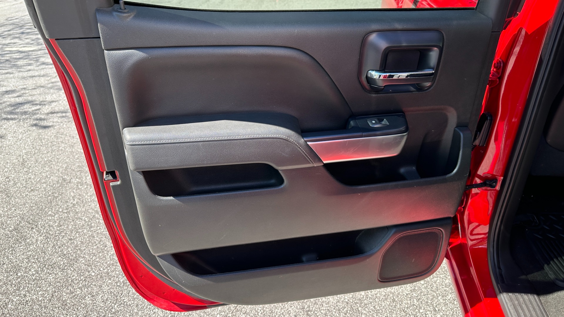 Used 2014 Chevrolet Silverado 1500 LT for sale $20,995 at Formula Imports in Charlotte NC 28227 18