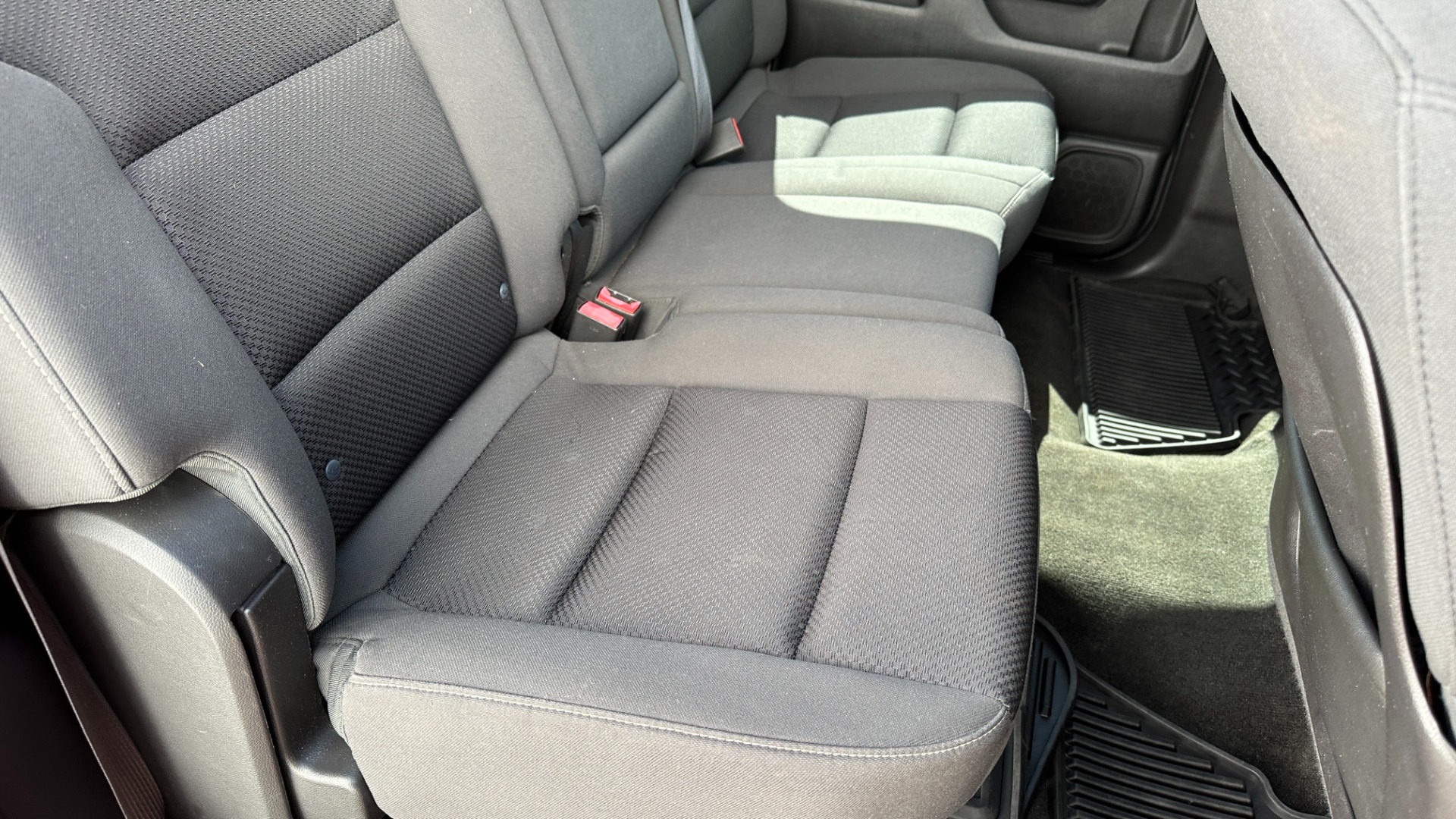 Used 2014 Chevrolet Silverado 1500 LT for sale $20,995 at Formula Imports in Charlotte NC 28227 26