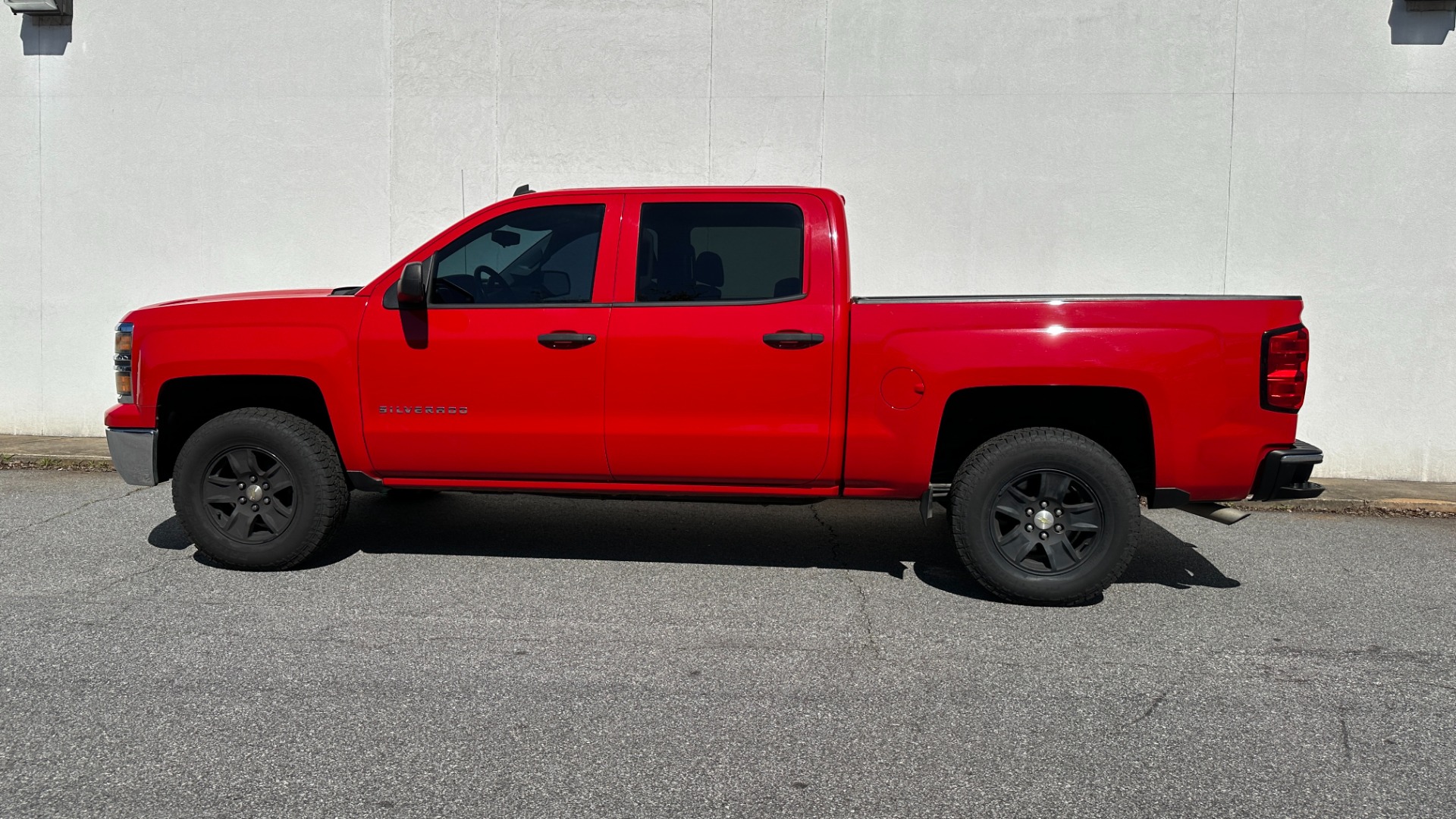 Used 2014 Chevrolet Silverado 1500 LT for sale $20,995 at Formula Imports in Charlotte NC 28227 3