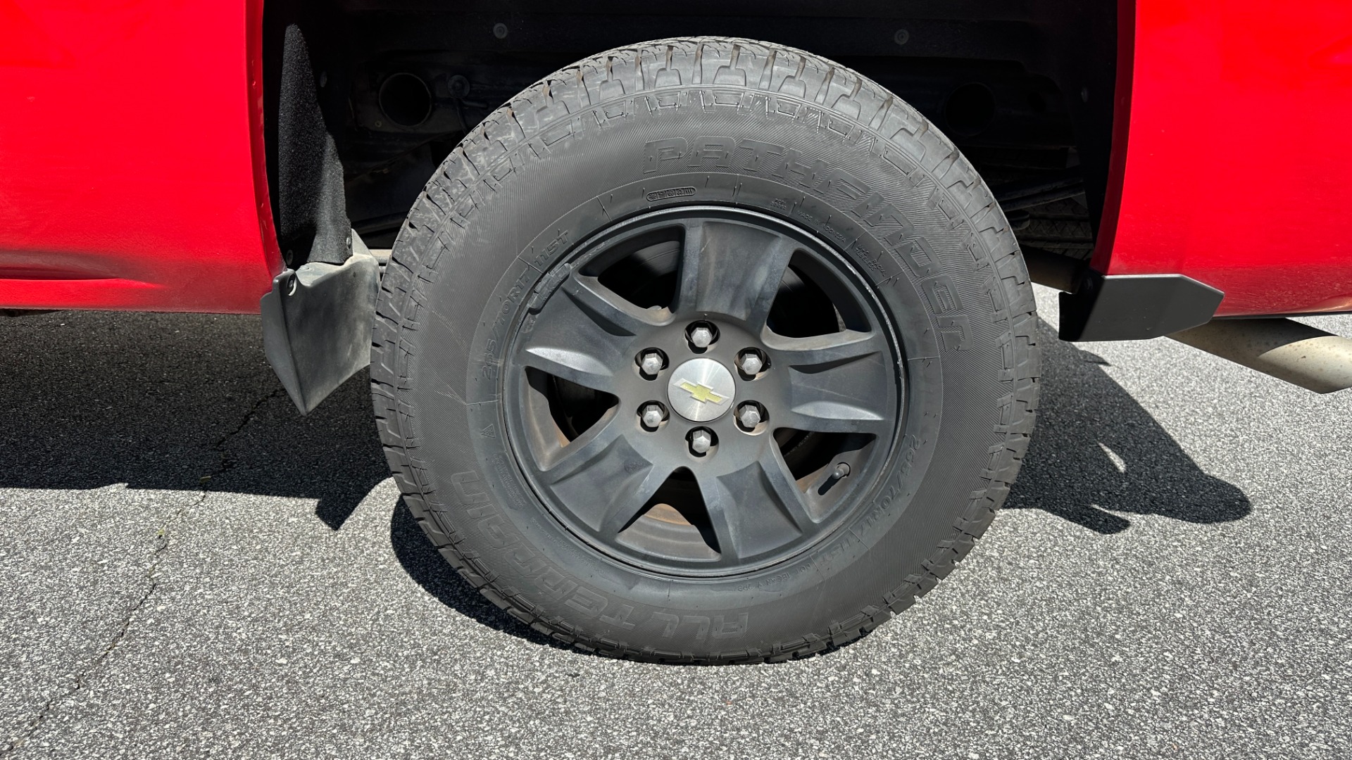 Used 2014 Chevrolet Silverado 1500 LT for sale $20,995 at Formula Imports in Charlotte NC 28227 45