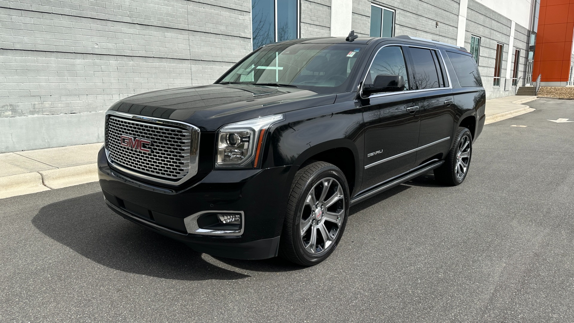 Used 2017 GMC Yukon XL DENALI / OPEN ROAD PACKAGE / 22IN WHEELS / REAR ENTERTAINMENT for sale Sold at Formula Imports in Charlotte NC 28227 2