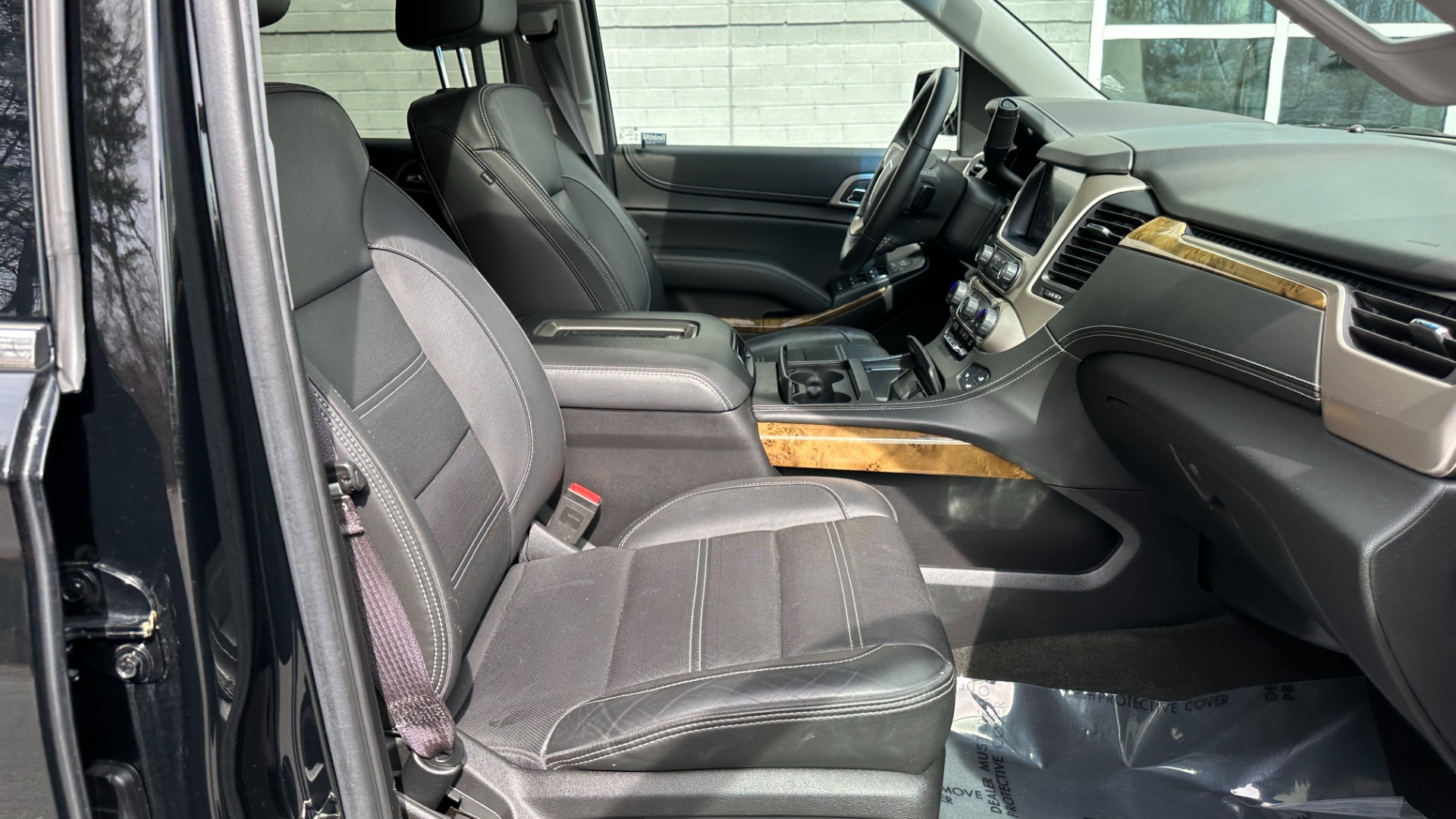 Used 2017 GMC Yukon XL DENALI / OPEN ROAD PACKAGE / 22IN WHEELS / REAR ENTERTAINMENT for sale Sold at Formula Imports in Charlotte NC 28227 54