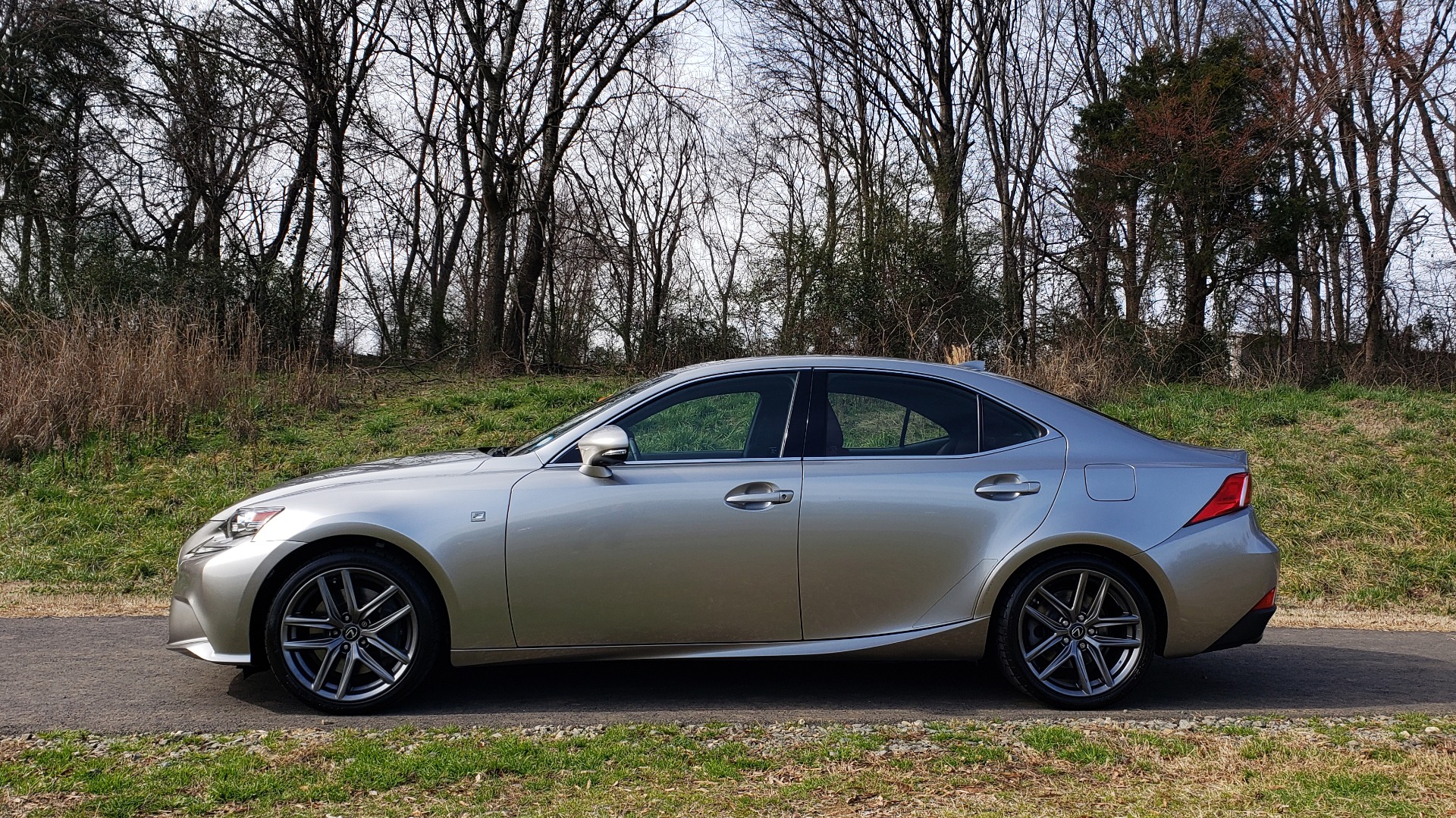 Used 2016 Lexus IS 350 F-SPORT / NAV / SUNROOF / BSM / REARVIEW for sale Sold at Formula Imports in Charlotte NC 28227 2