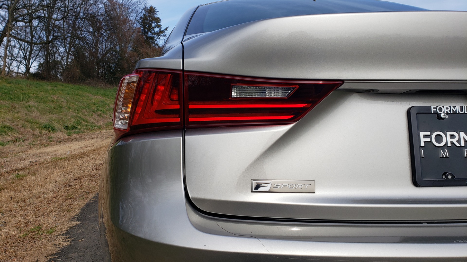 Used 2016 Lexus IS 350 F-SPORT / NAV / SUNROOF / BSM / REARVIEW for sale Sold at Formula Imports in Charlotte NC 28227 25