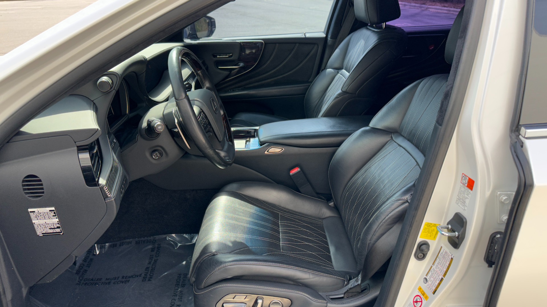 Used 2018 Lexus LS LS500 / SAFETY SYSTEM PLUS / AIR SUSPENSION / INTERIOR UPGRADE PKG for sale Sold at Formula Imports in Charlotte NC 28227 12