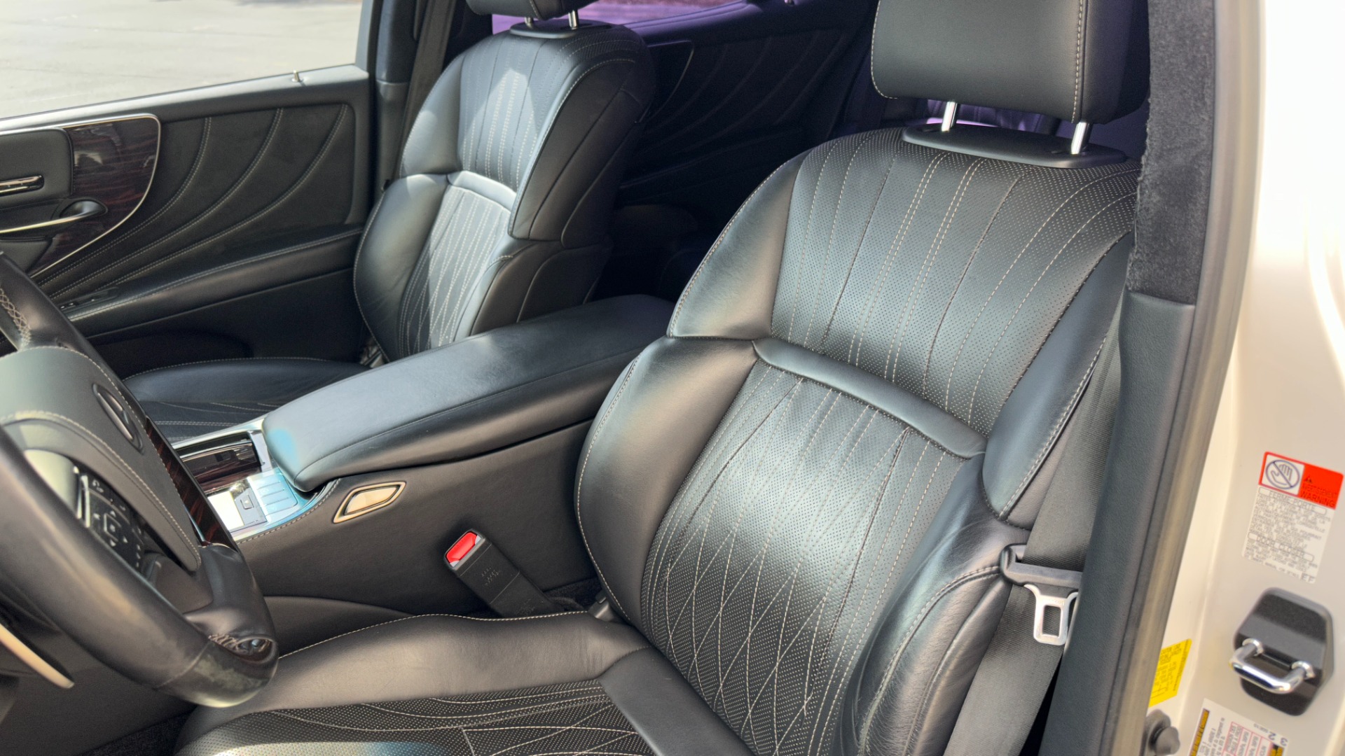 Used 2018 Lexus LS LS500 / SAFETY SYSTEM PLUS / AIR SUSPENSION / INTERIOR UPGRADE PKG for sale Sold at Formula Imports in Charlotte NC 28227 13