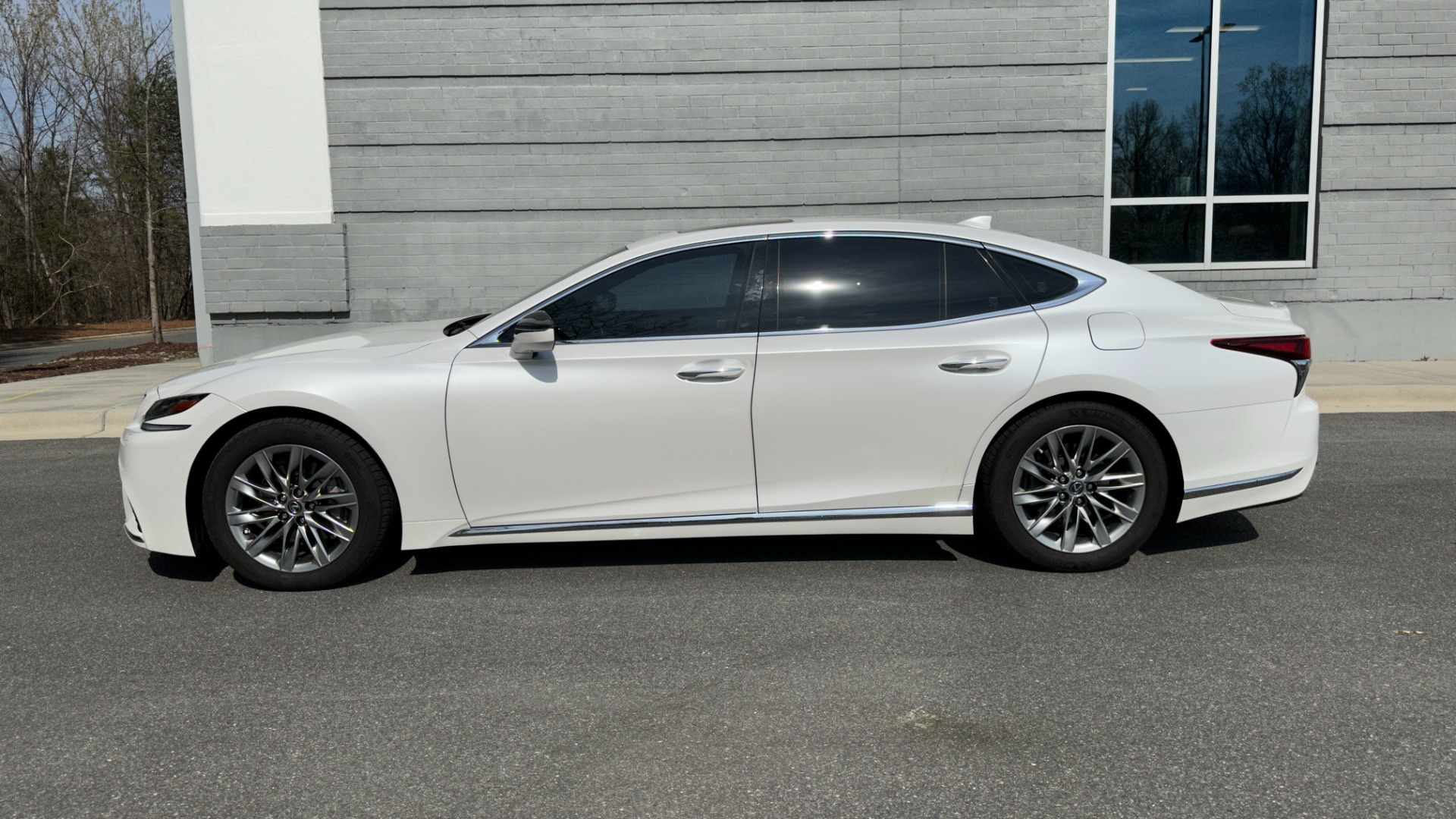 Used 2018 Lexus LS LS 500 for sale Sold at Formula Imports in Charlotte NC 28227 3