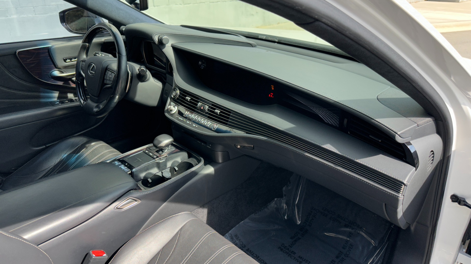 Used 2018 Lexus LS LS500 / SAFETY SYSTEM PLUS / AIR SUSPENSION / INTERIOR UPGRADE PKG for sale Sold at Formula Imports in Charlotte NC 28227 38
