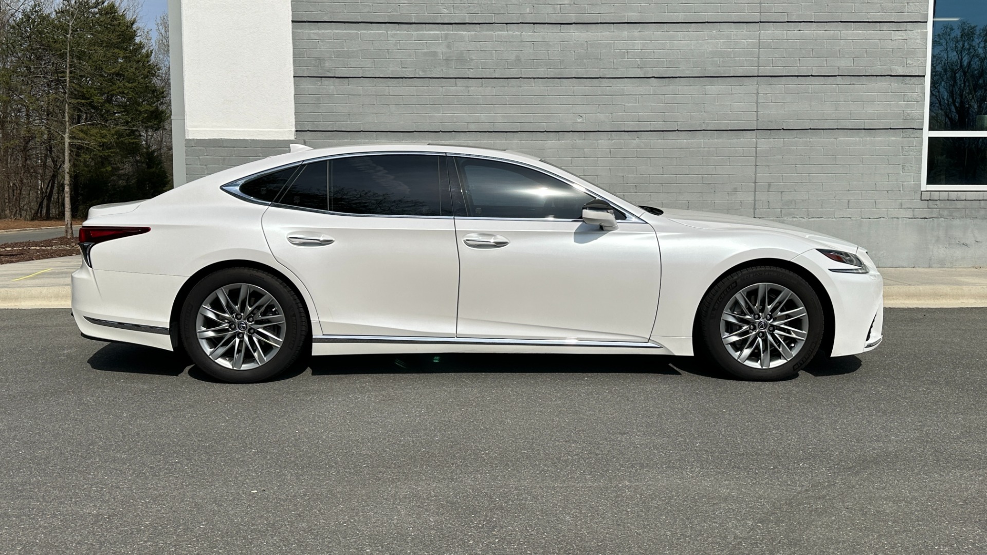 Used 2018 Lexus LS LS 500 for sale Sold at Formula Imports in Charlotte NC 28227 6
