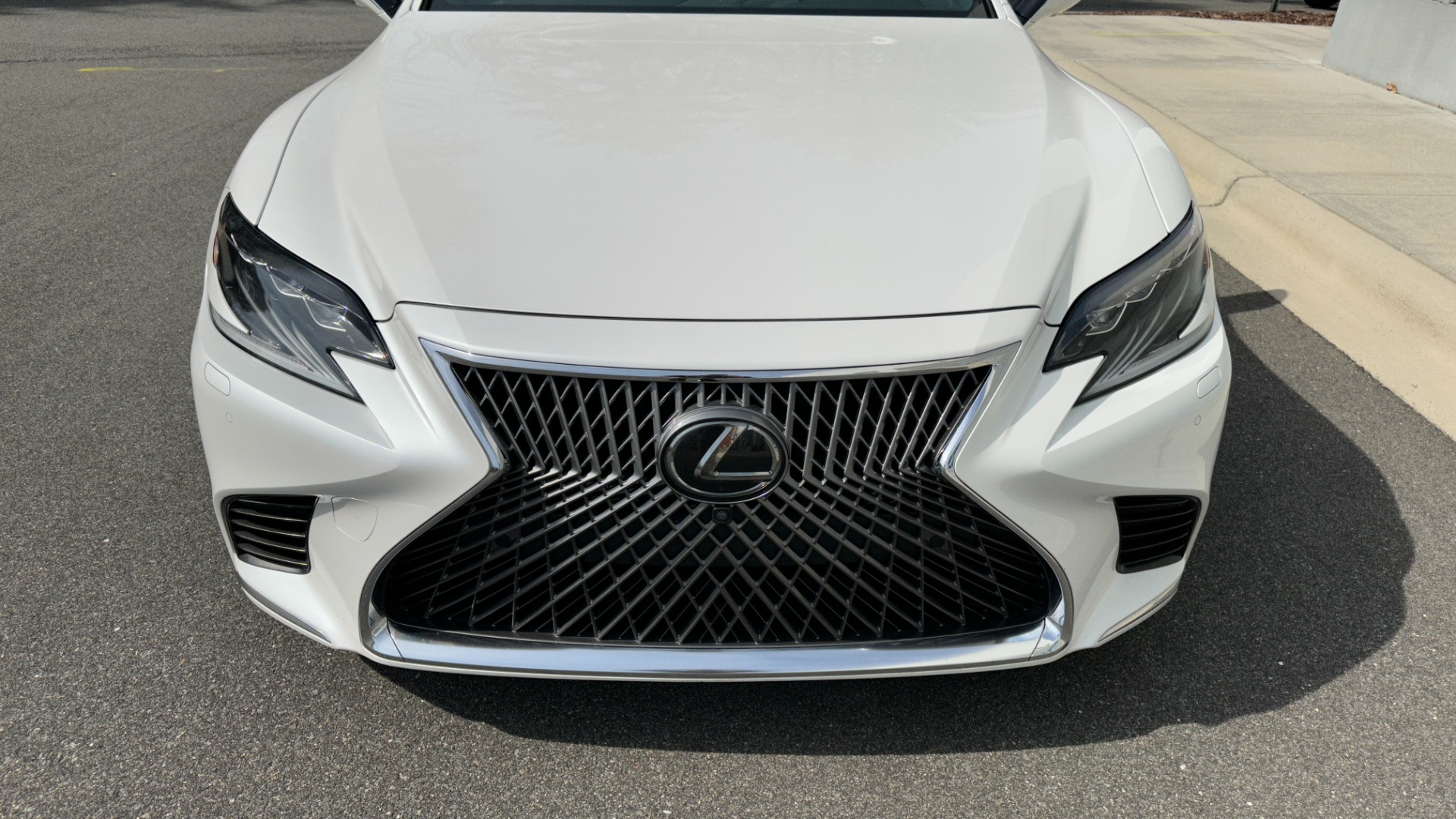 Used 2018 Lexus LS LS 500 for sale Sold at Formula Imports in Charlotte NC 28227 9