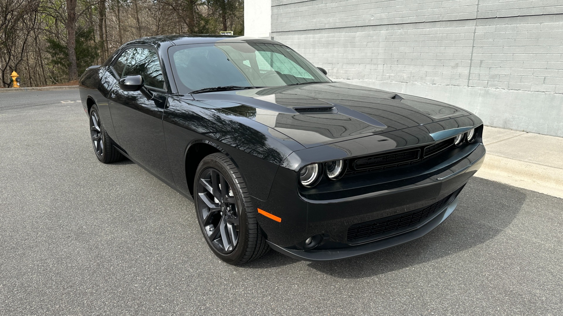 Used 2022 Dodge Challenger SXT for sale Sold at Formula Imports in Charlotte NC 28227 5