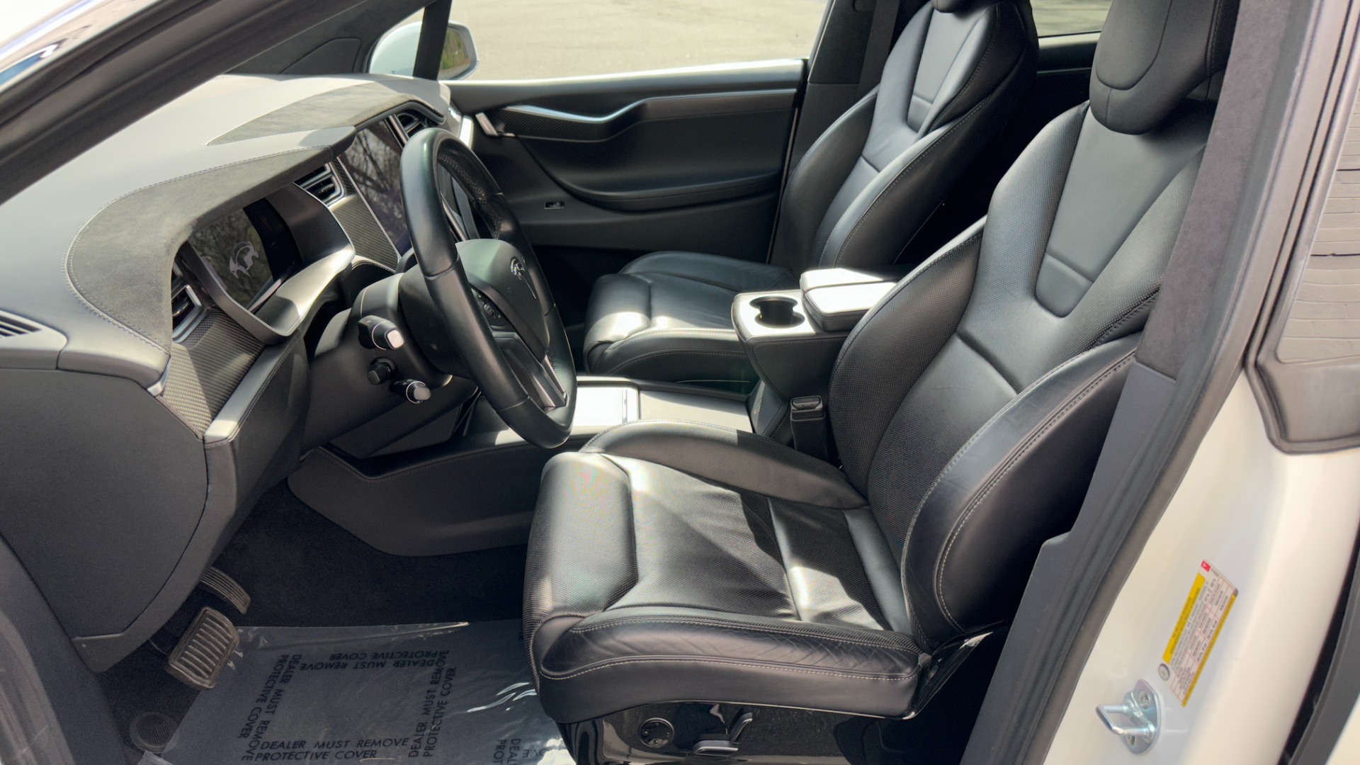 Used 2016 Tesla Model X 90D / HIGHWAY AUTOPILOT / LEATHER / 3RD ROW / CAPTAIN CHAIRS for sale $55,400 at Formula Imports in Charlotte NC 28227 16