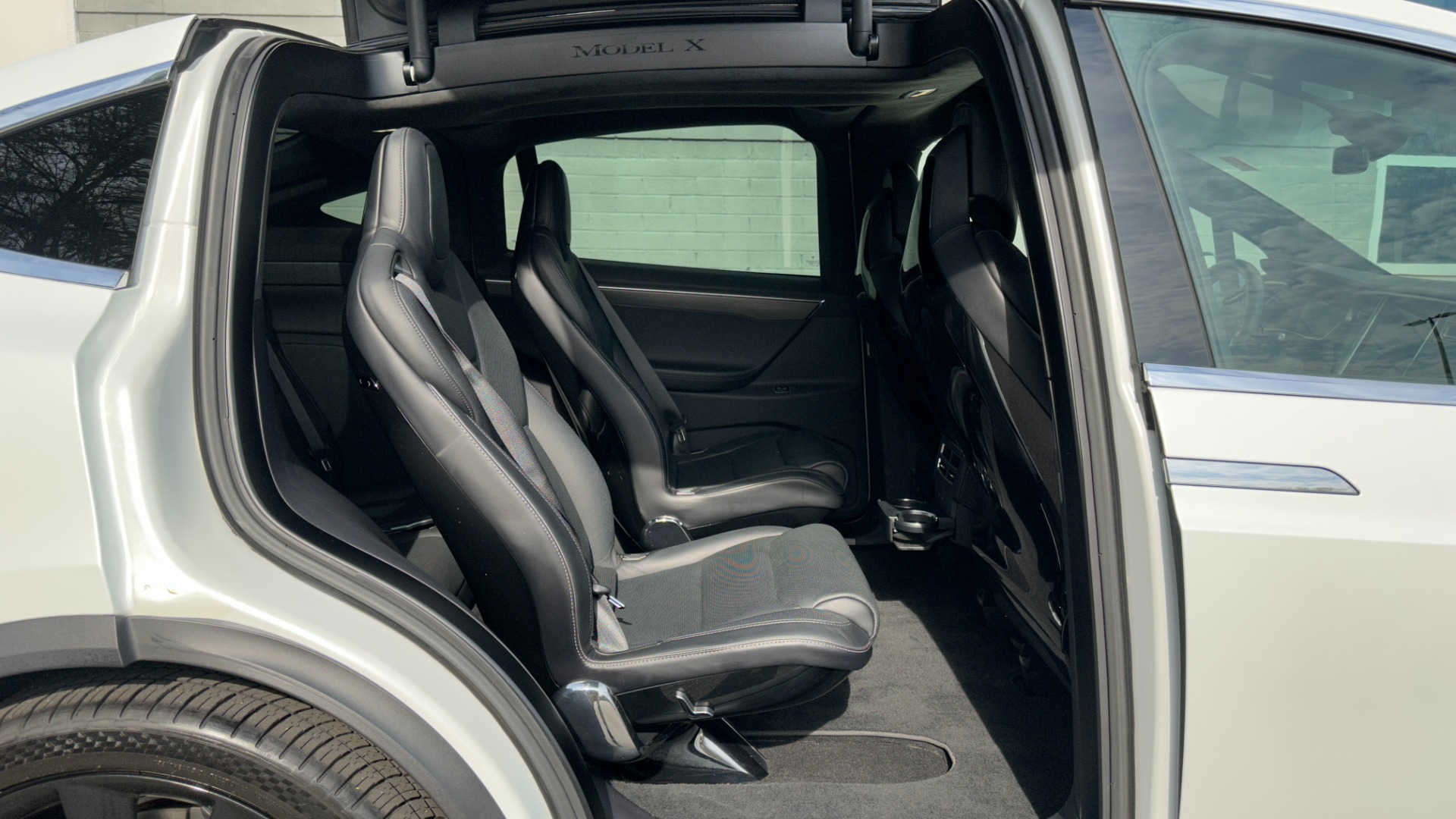 Used 2016 Tesla Model X 90D / HIGHWAY AUTOPILOT / LEATHER / 3RD ROW / CAPTAIN CHAIRS for sale $55,400 at Formula Imports in Charlotte NC 28227 31