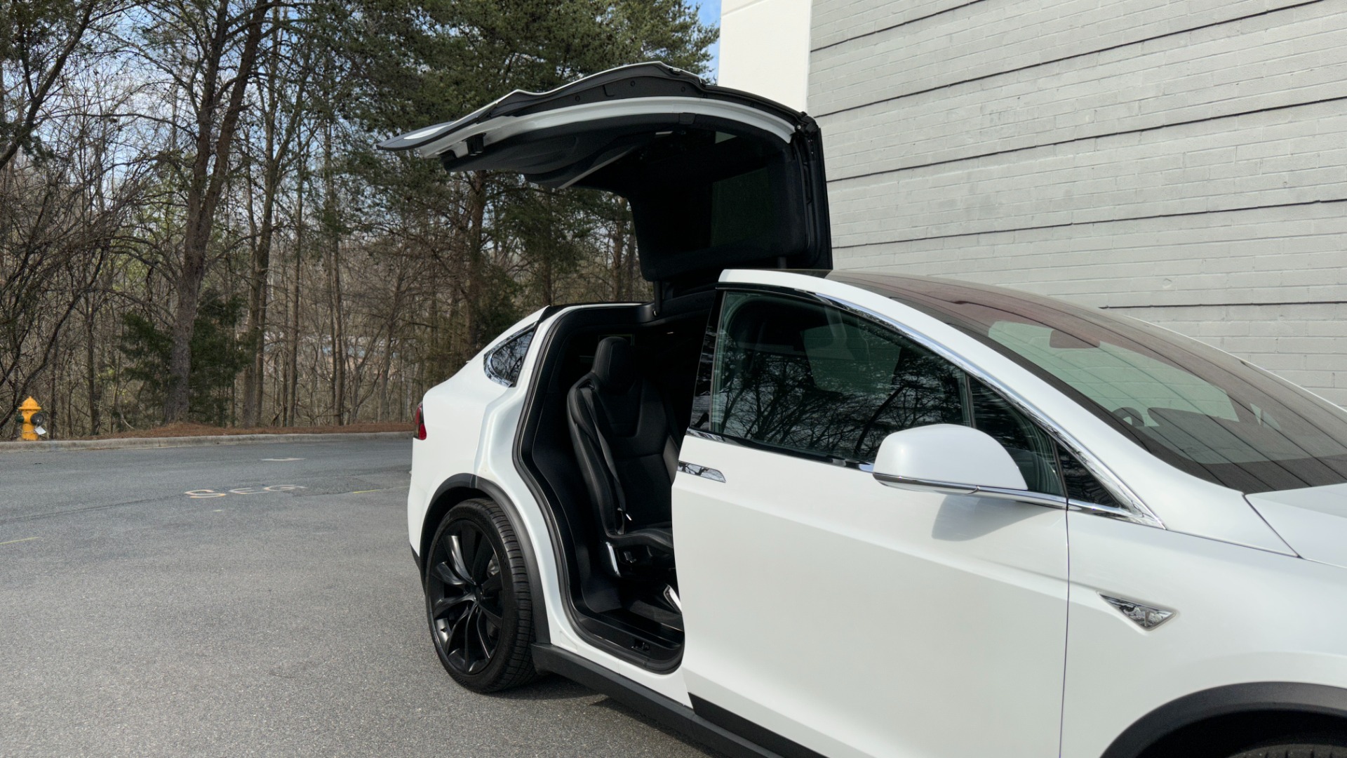 Used 2016 Tesla Model X 90D for sale Sold at Formula Imports in Charlotte NC 28227 32