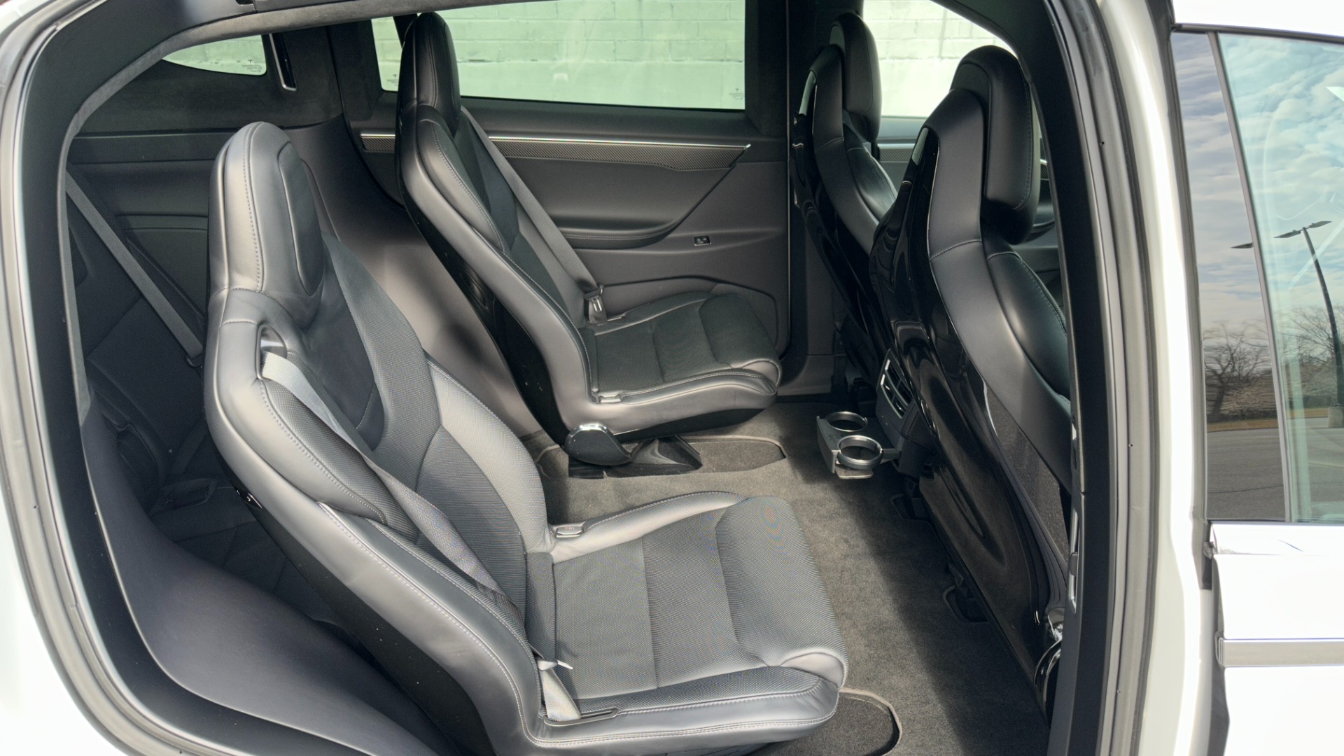 Used 2016 Tesla Model X 90D / HIGHWAY AUTOPILOT / LEATHER / 3RD ROW / CAPTAIN CHAIRS for sale $55,400 at Formula Imports in Charlotte NC 28227 33