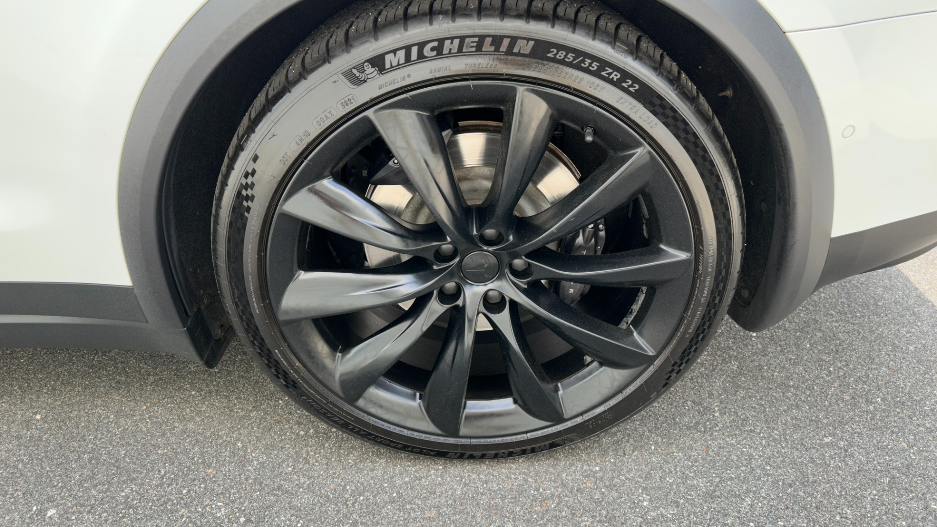Used 2016 Tesla Model X 90D / HIGHWAY AUTOPILOT / LEATHER / 3RD ROW / CAPTAIN CHAIRS for sale $55,400 at Formula Imports in Charlotte NC 28227 53