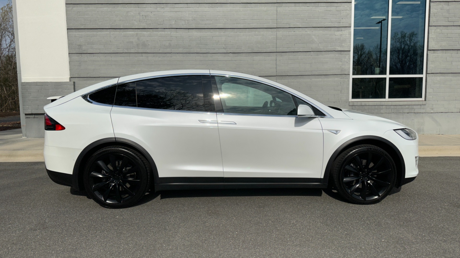 Used 2016 Tesla Model X 90D for sale Sold at Formula Imports in Charlotte NC 28227 6