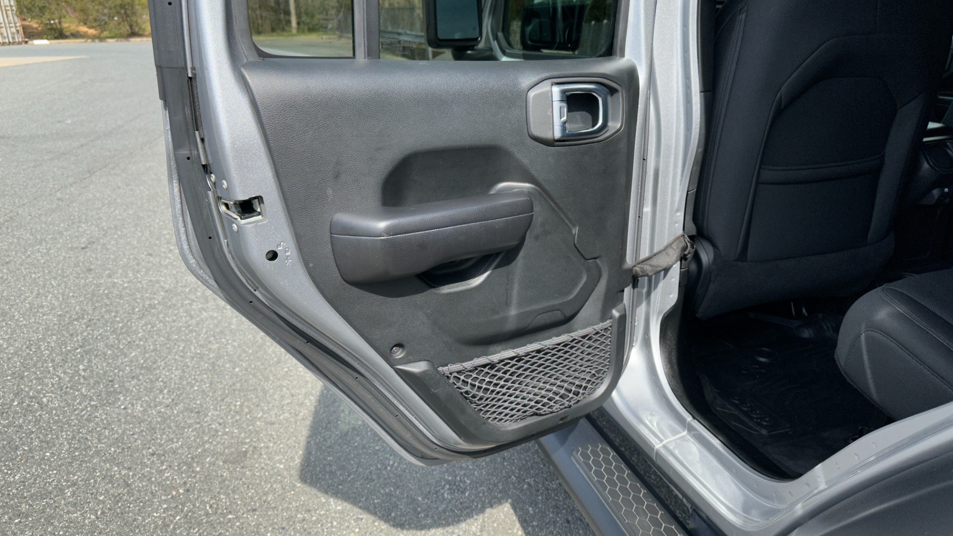 Used 2018 Jeep Wrangler Unlimited Sport S for sale Sold at Formula Imports in Charlotte NC 28227 11