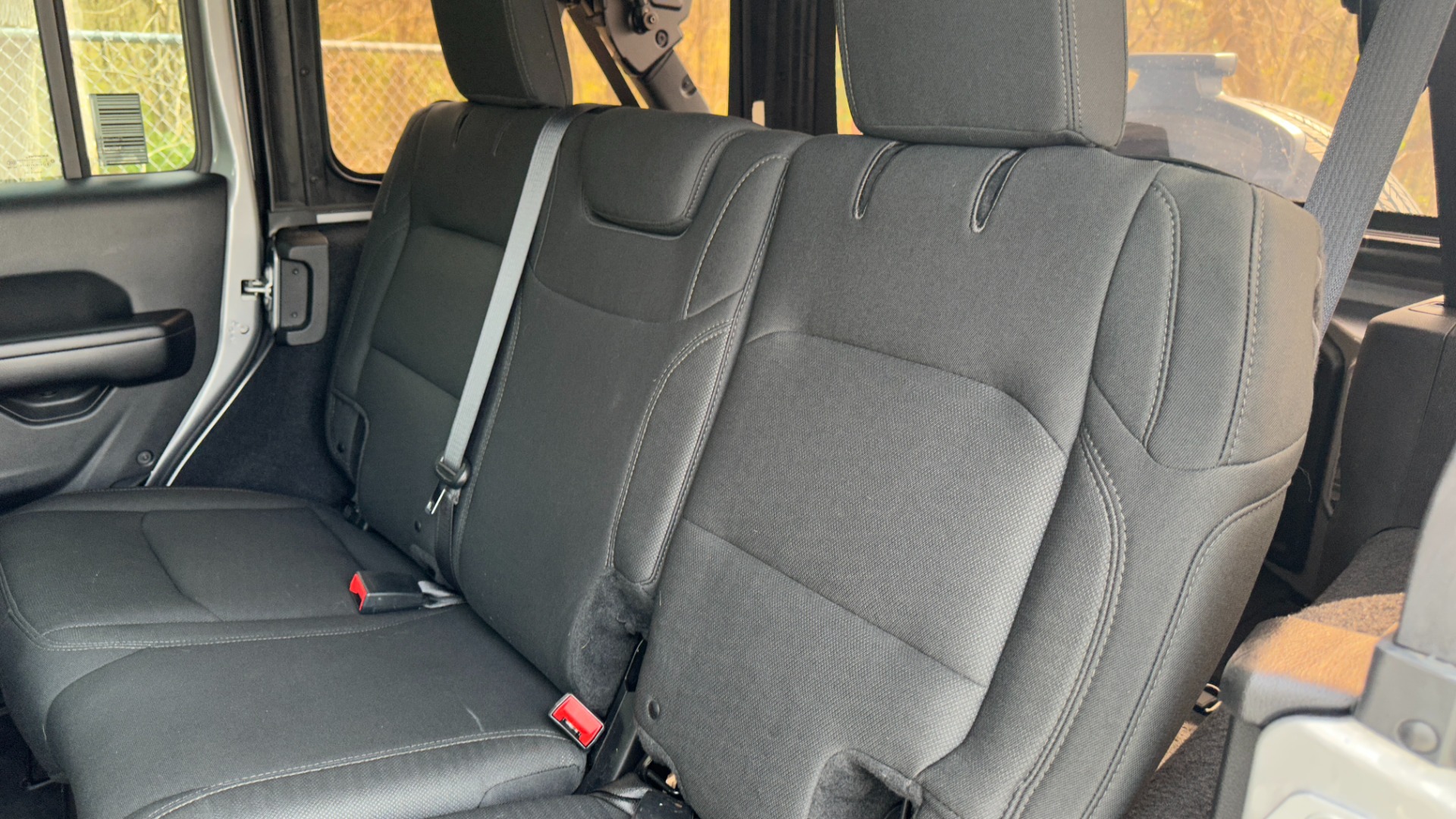 Used 2018 Jeep Wrangler Unlimited Sport S for sale Sold at Formula Imports in Charlotte NC 28227 13