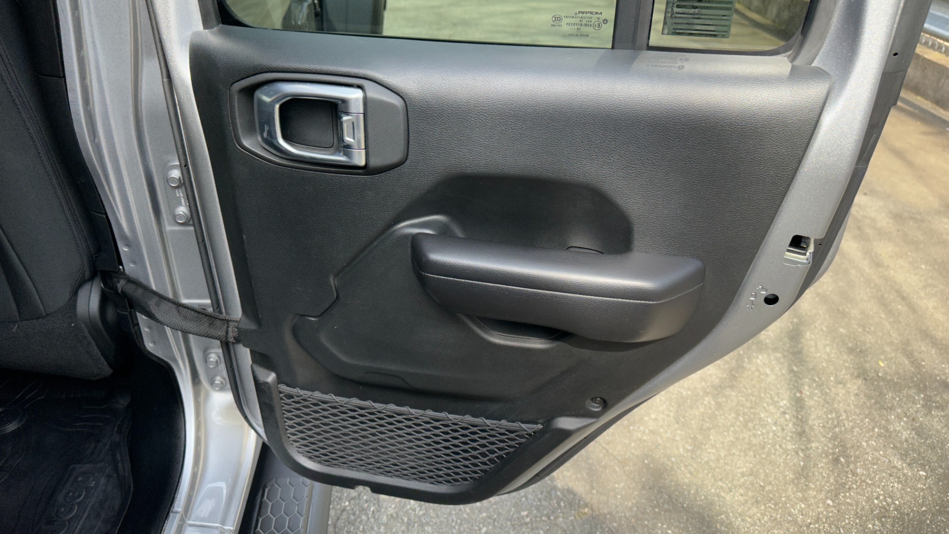 Used 2018 Jeep Wrangler Unlimited Sport S for sale Sold at Formula Imports in Charlotte NC 28227 16