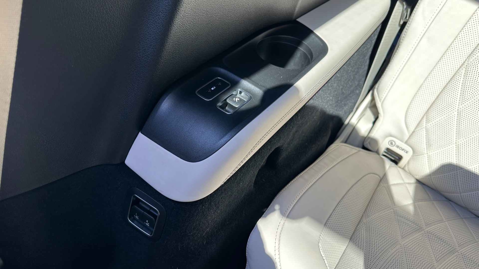 Used 2021 Mercedes-Benz GLS AMG GLS 63 / 3RD ROW SEATING / 4MATIC / EXECUTIVE PACKAGE / 23IN FORGED WHE for sale Sold at Formula Imports in Charlotte NC 28227 39
