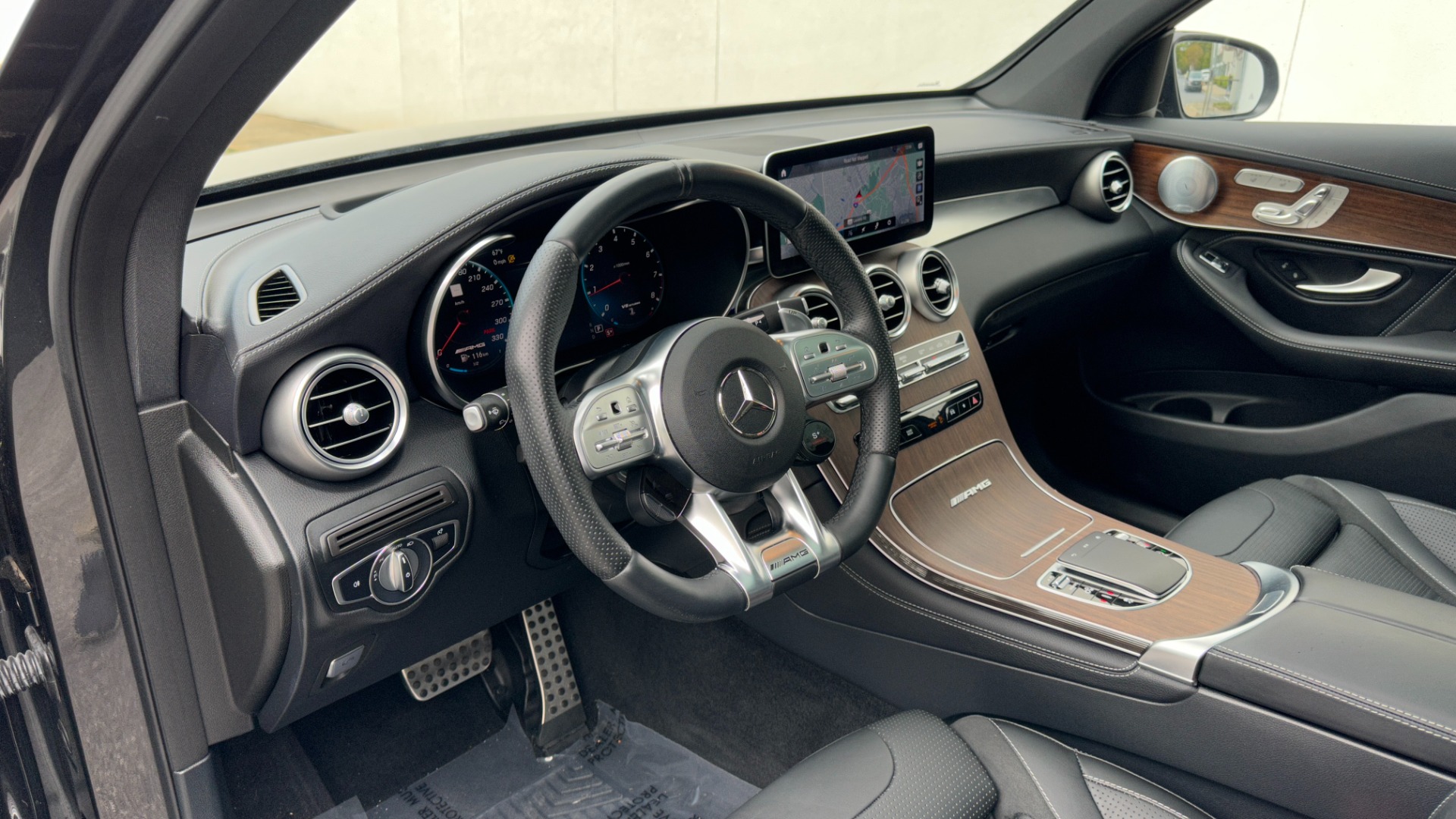 Used 2020 Mercedes-Benz GLC AMG GLC63 / 21IN AMG WHEELS / PANORAMIC ROOF / AMG DRIVE UNIT / NIGHT PACKA for sale Sold at Formula Imports in Charlotte NC 28227 11
