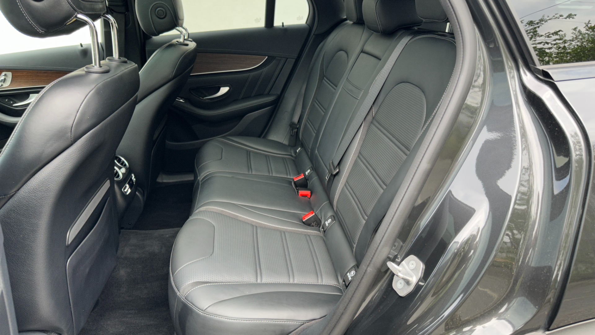 Used 2020 Mercedes-Benz GLC AMG GLC63 / 21IN AMG WHEELS / PANORAMIC ROOF / AMG DRIVE UNIT / NIGHT PACKA for sale Sold at Formula Imports in Charlotte NC 28227 25