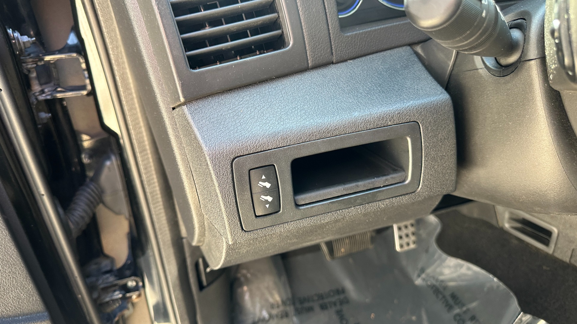 Used 2008 Jeep Grand Cherokee SRT-8 for sale Sold at Formula Imports in Charlotte NC 28227 16