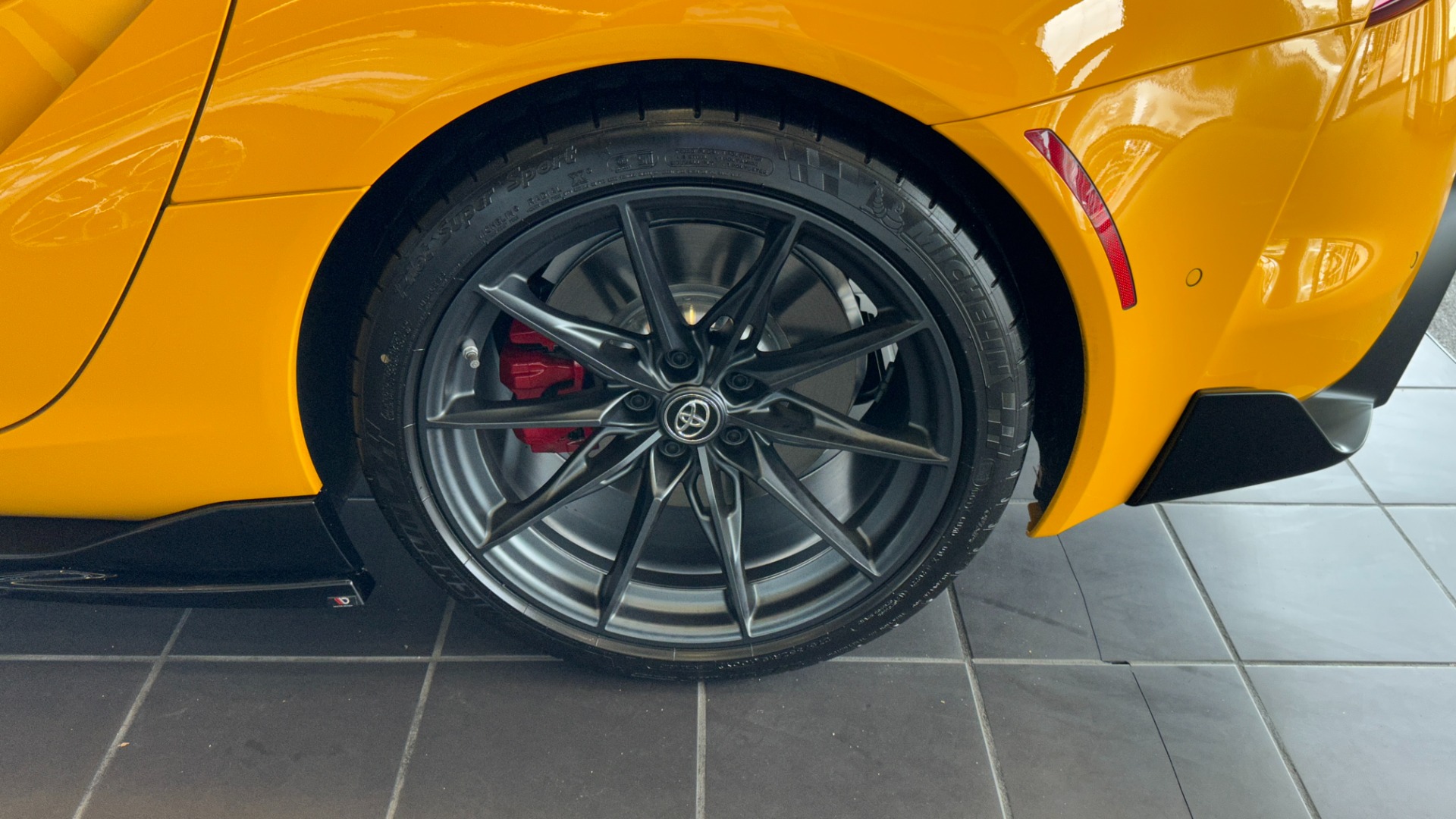 Used 2023 Toyota GR Supra 3.0 PREMIUM / UPGRADED AERO KIT / CARBON FIBER / DRIVER ASSIST for sale Sold at Formula Imports in Charlotte NC 28227 43